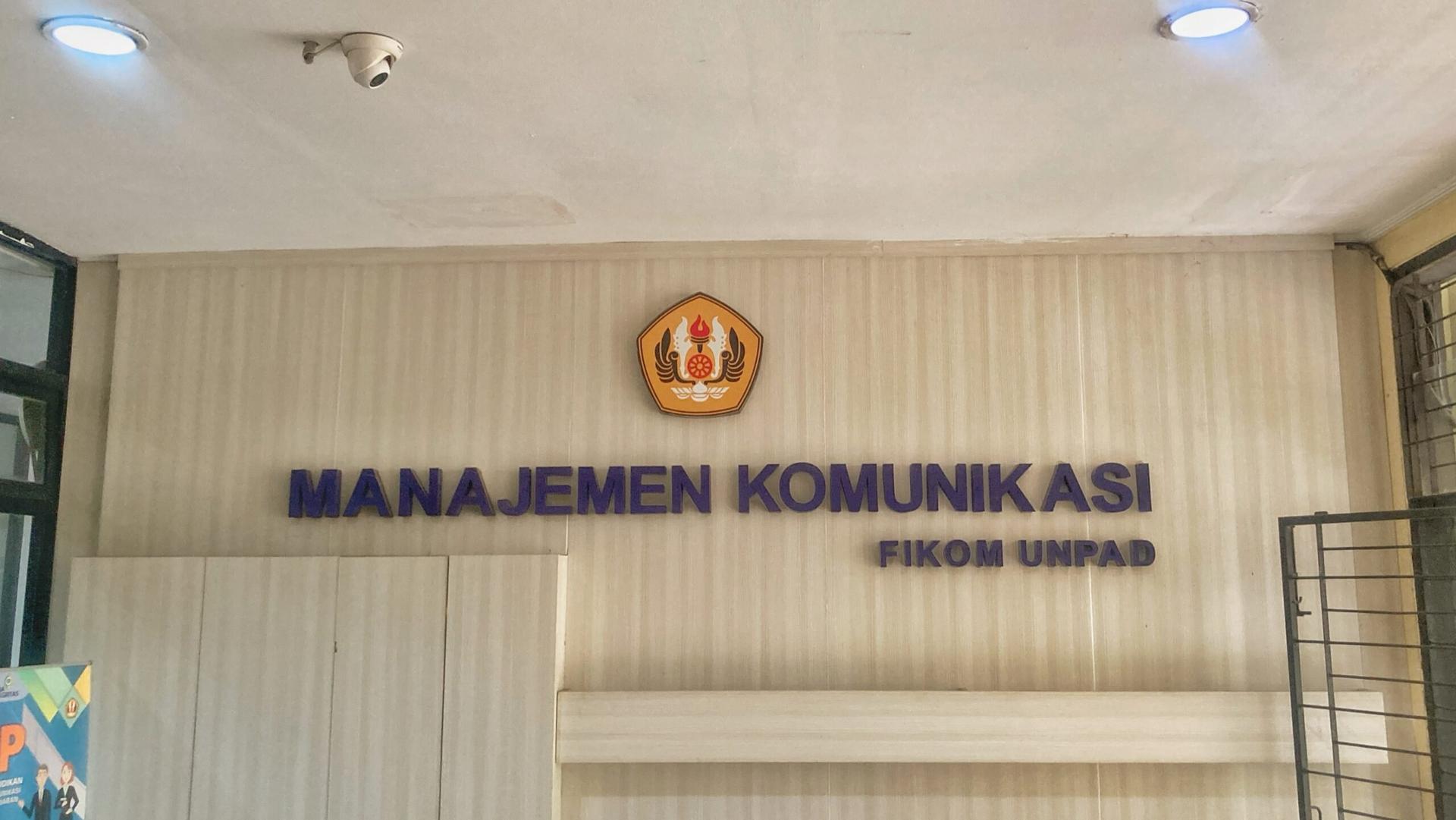 manajemen komunikasi