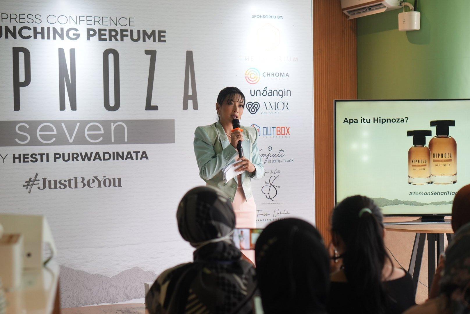 HIPNOZA Hesti Purwadinata