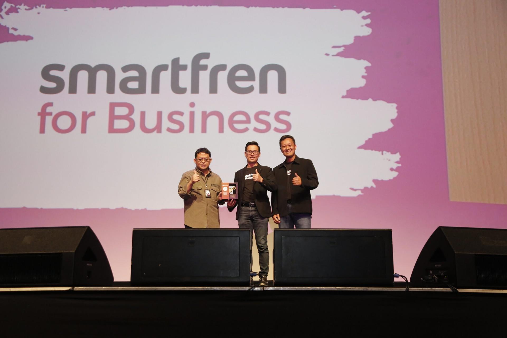 Smartfren for Business Dorong Transformasi Digital Sektor Kesehatan dengan Strategi Berkelanjutan