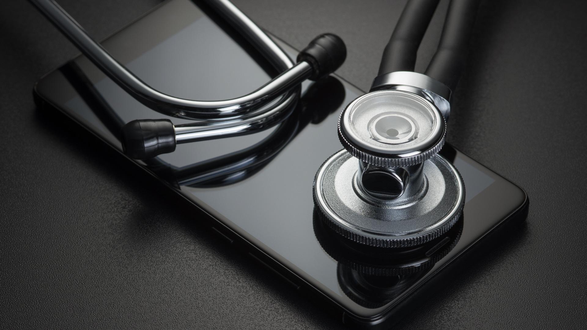 healthcare technology adalah