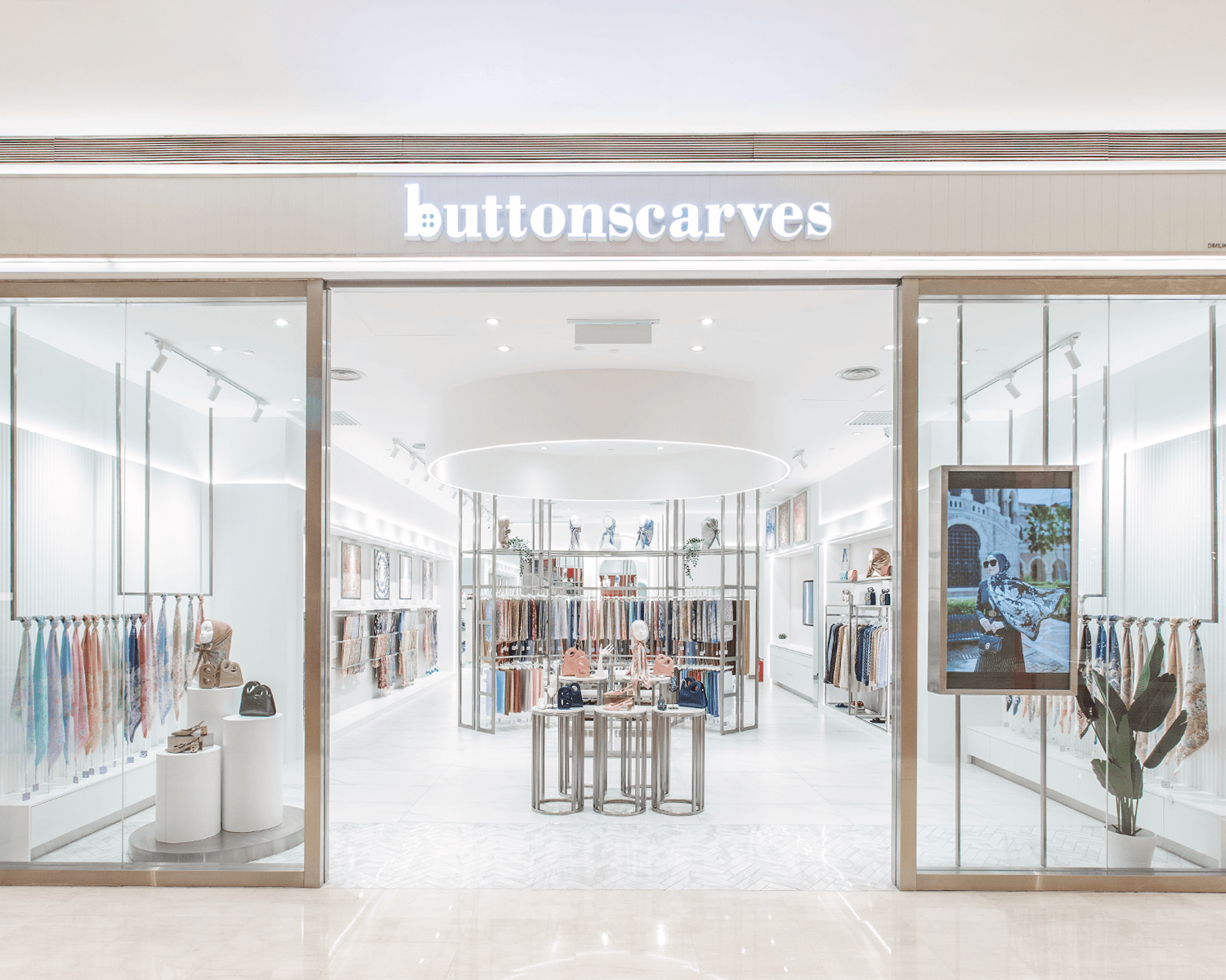 buttonscarves buka toko di malaysia