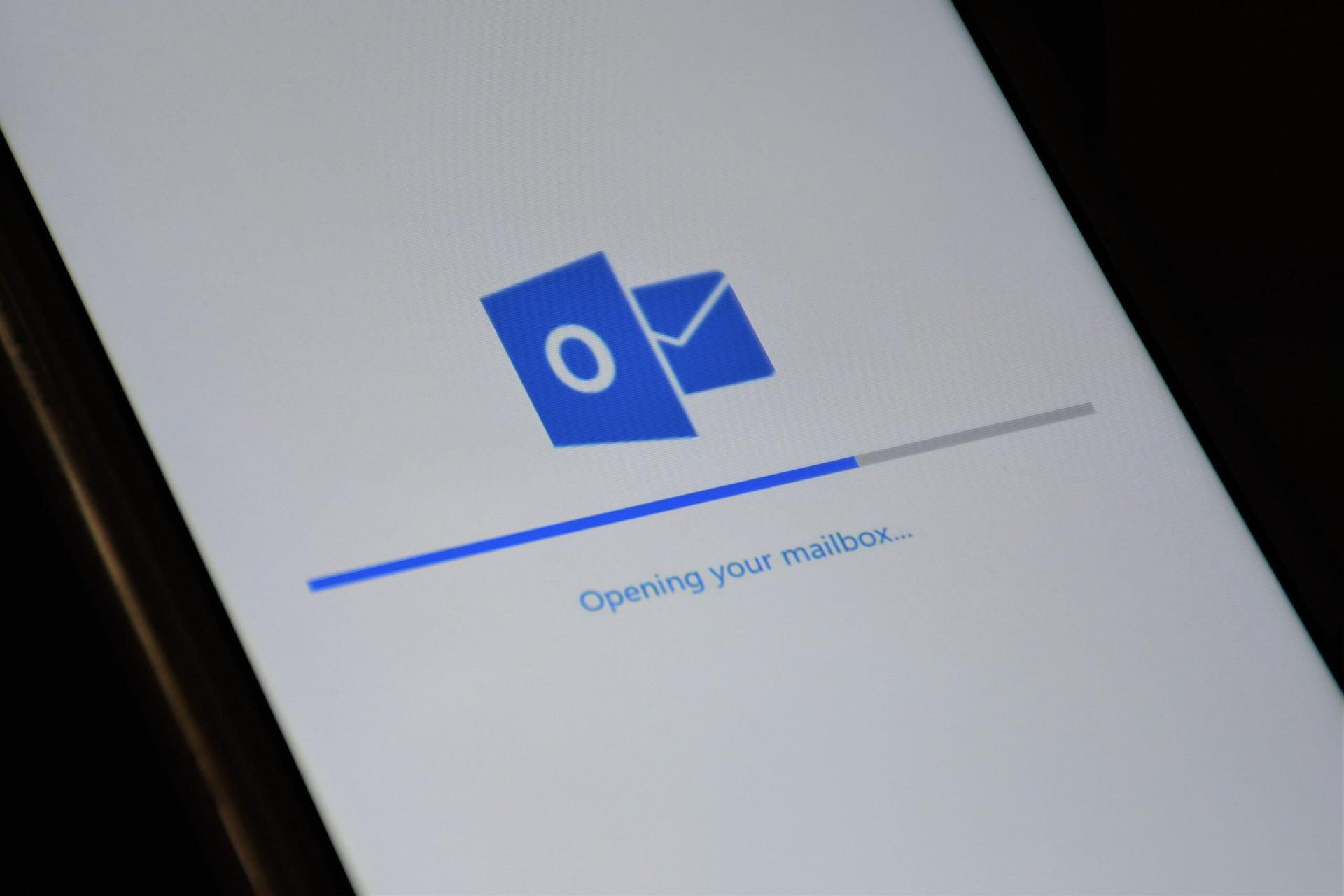 Outlook Lite