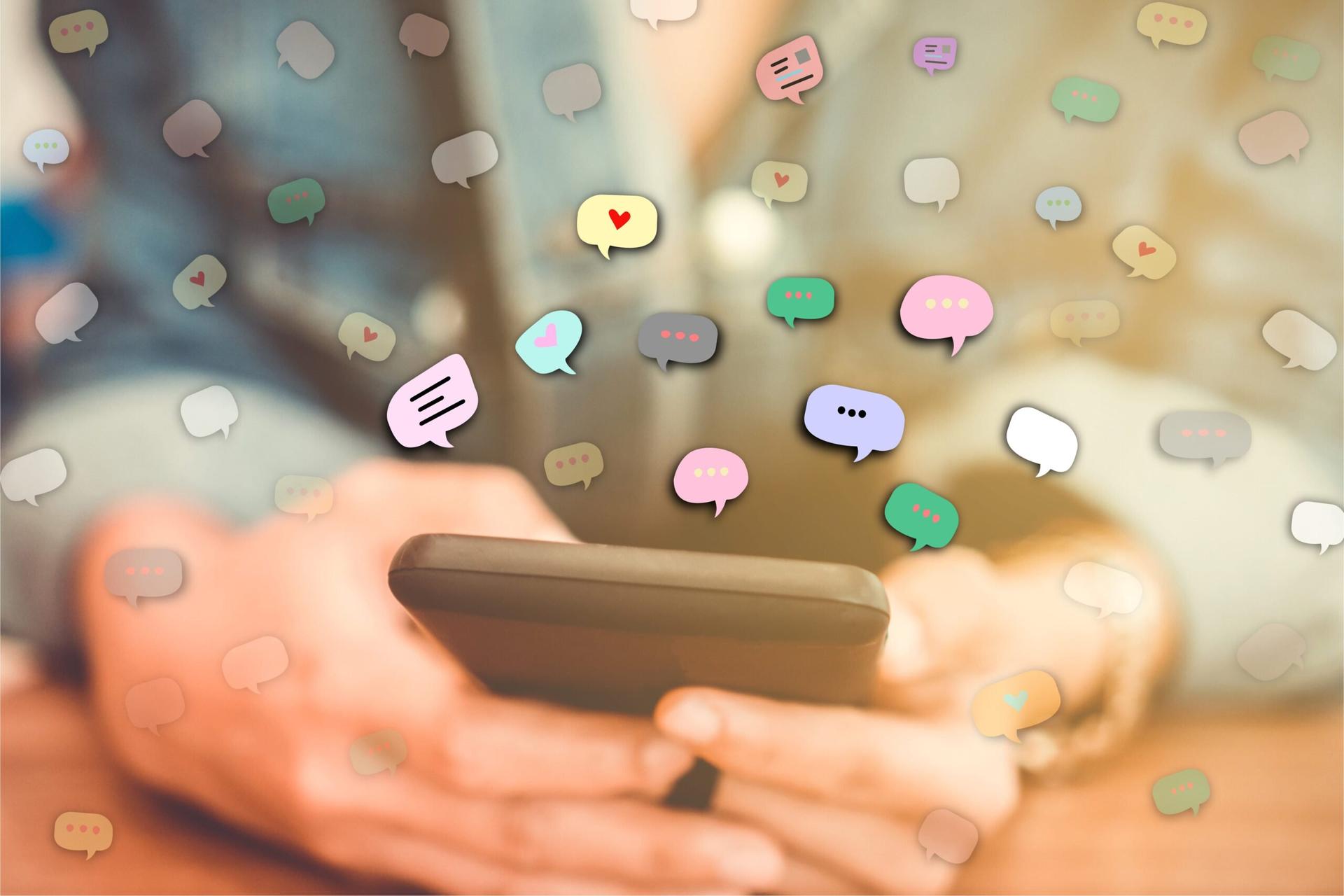 merangkum chat whatsapp