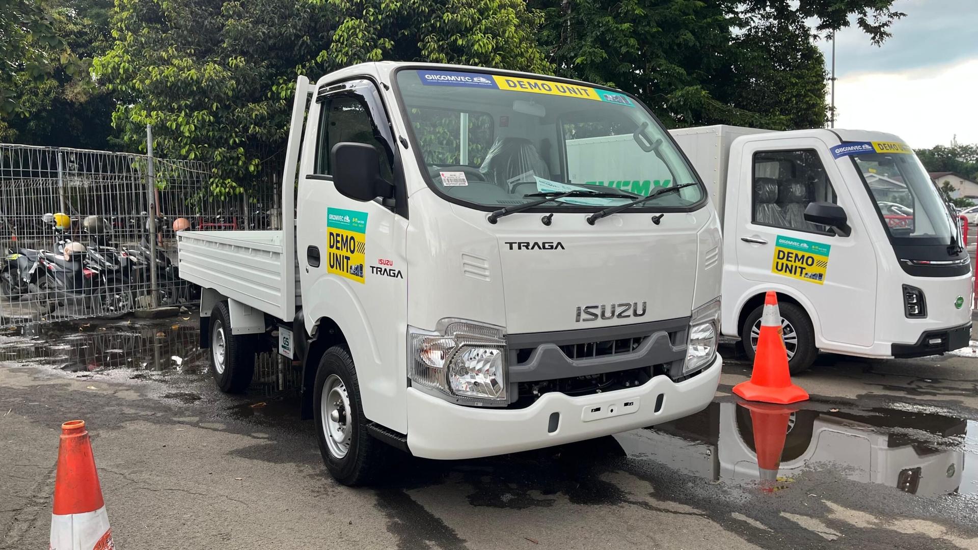 Isuzu Traga AC