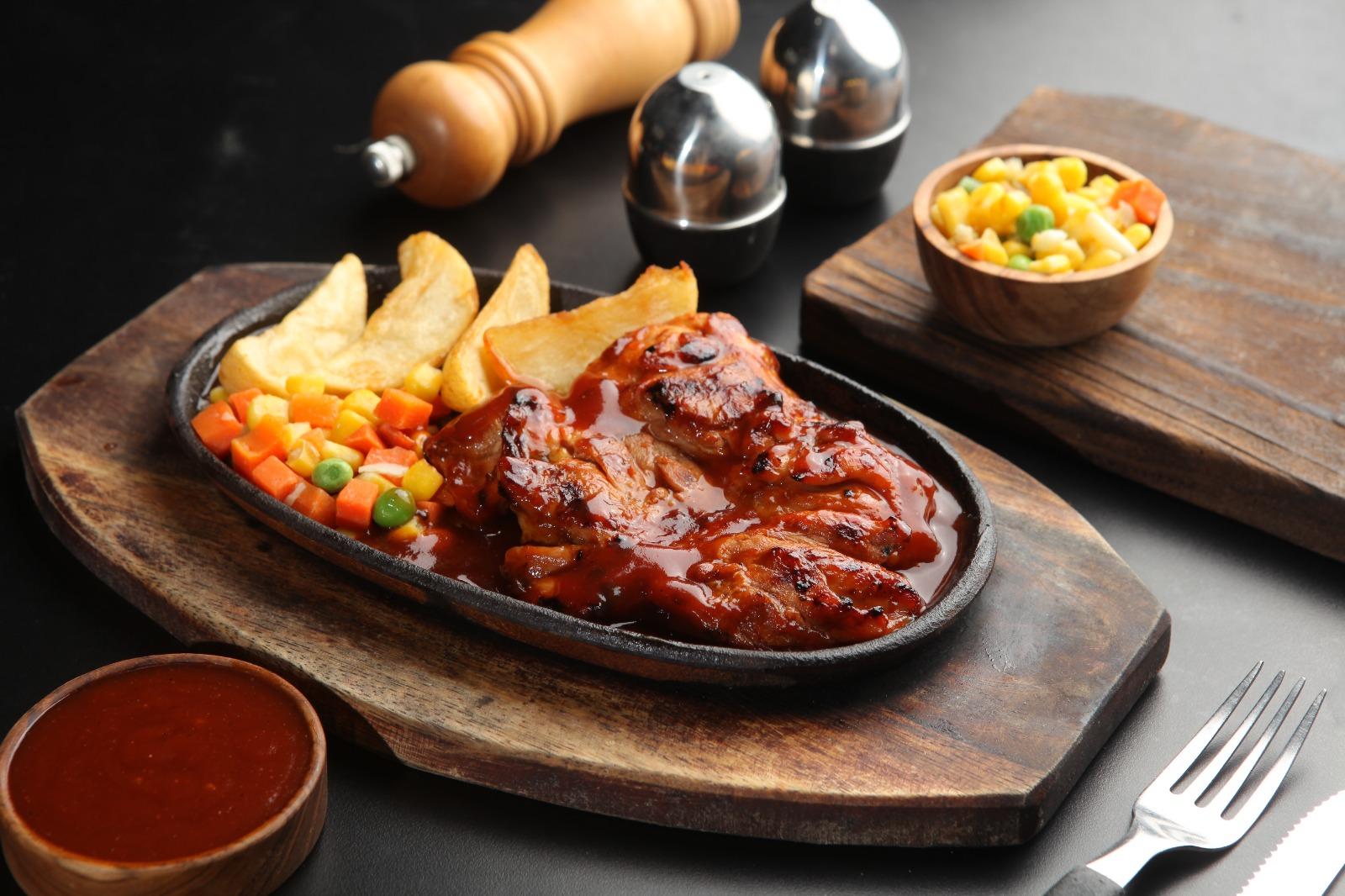 Chicken BBQ Grill Waroeng Steak