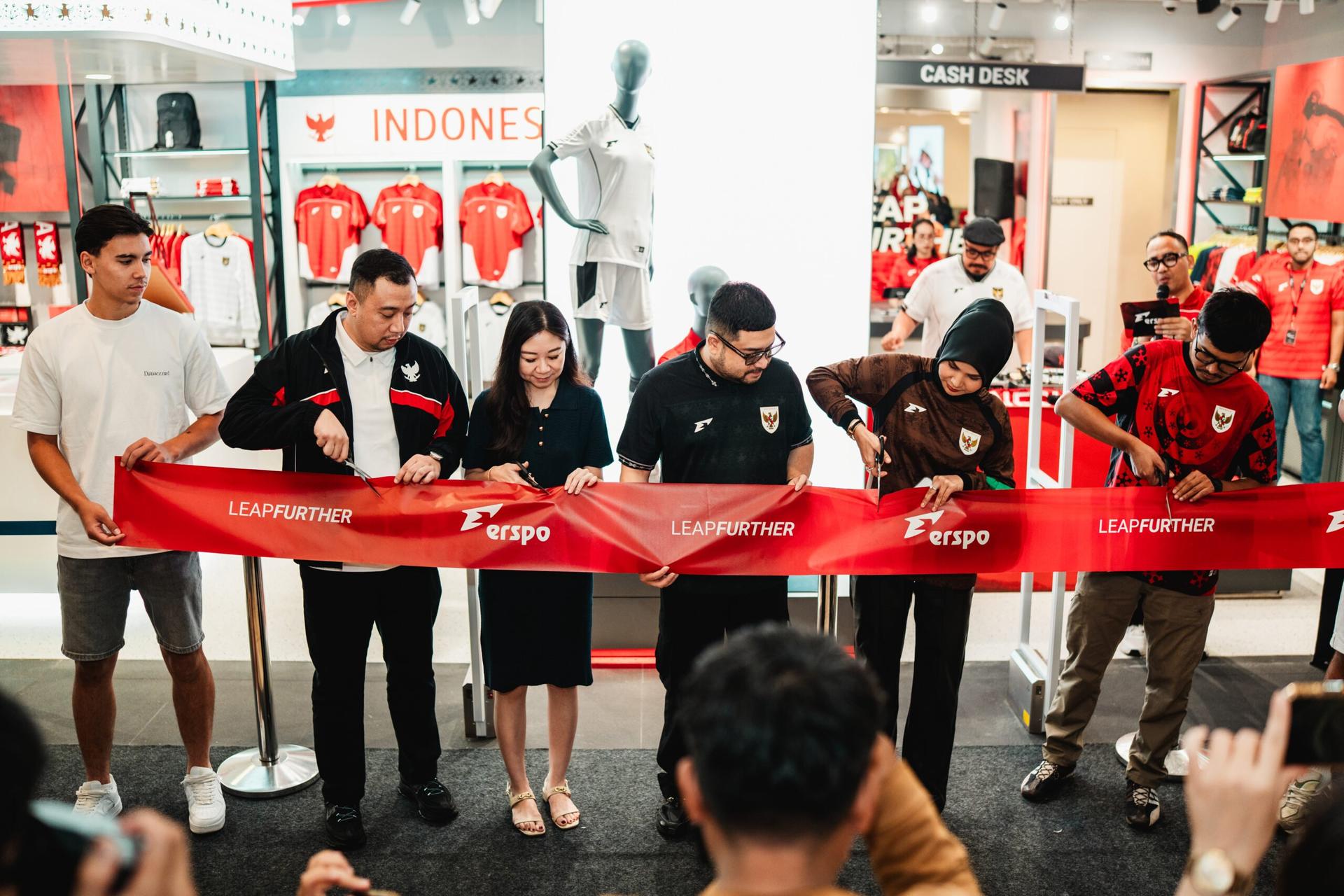 Erspo Resmikan Concept Store Baru di Gandaria City, Hadirkan Koleksi Eksklusif Timnas Indonesia