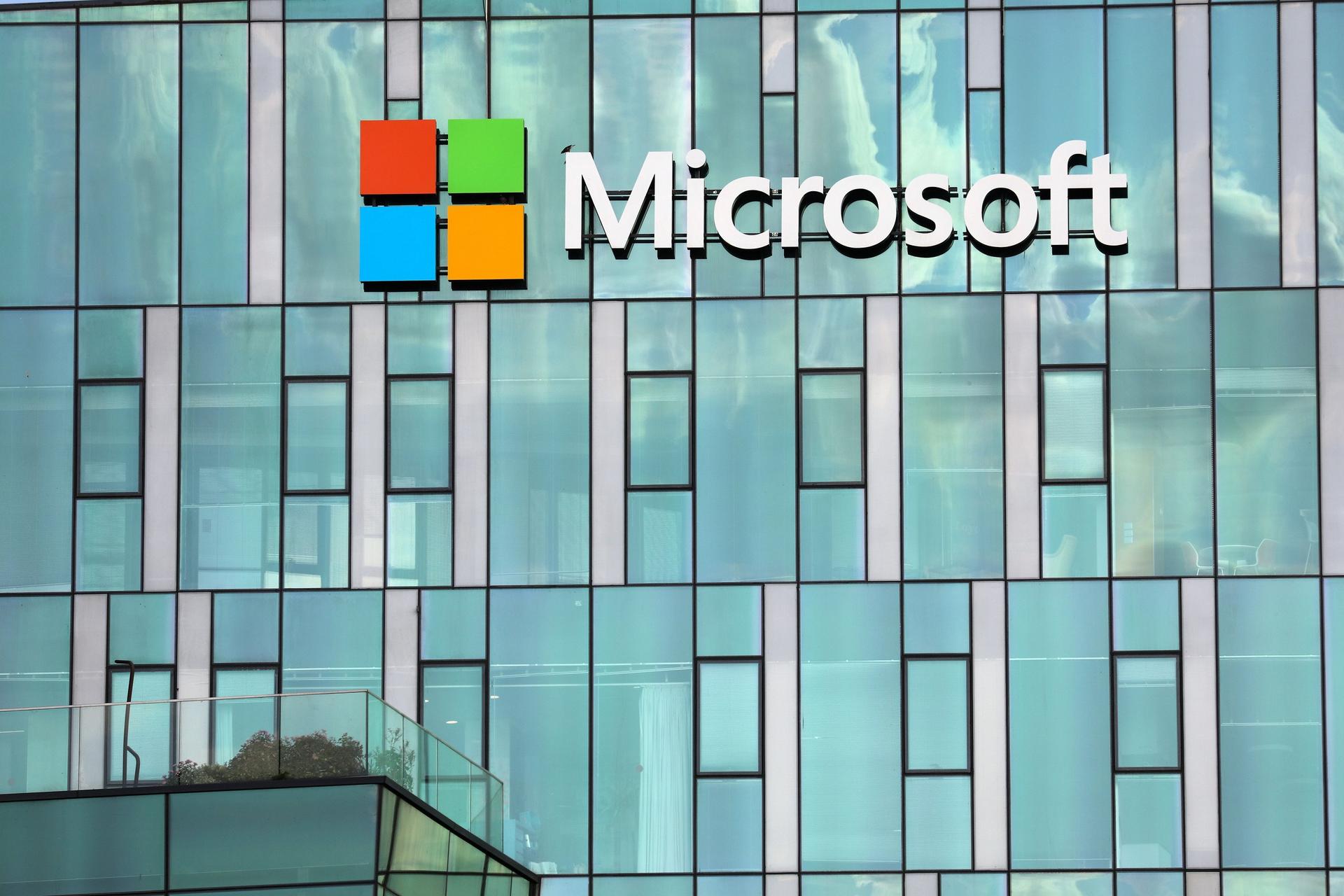 Microsoft Siapkan Investasi $80 Miliar untuk Pengembangan AI dan Pusat Data Pada 2025
