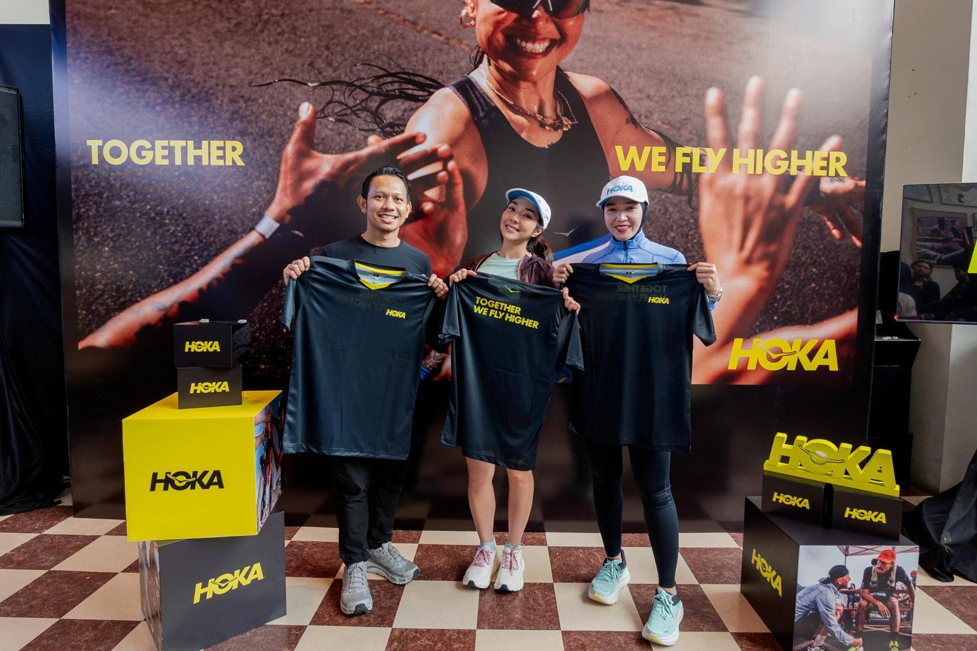 HOKA Together we fly higher