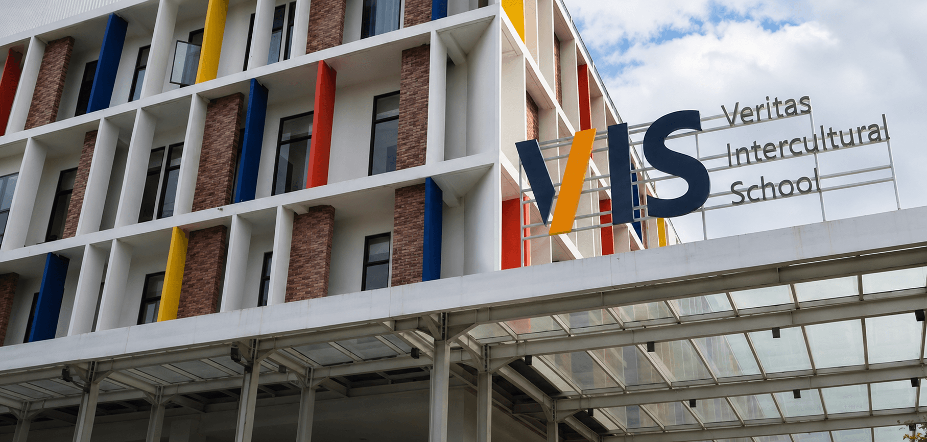 Veritas Intercultural School