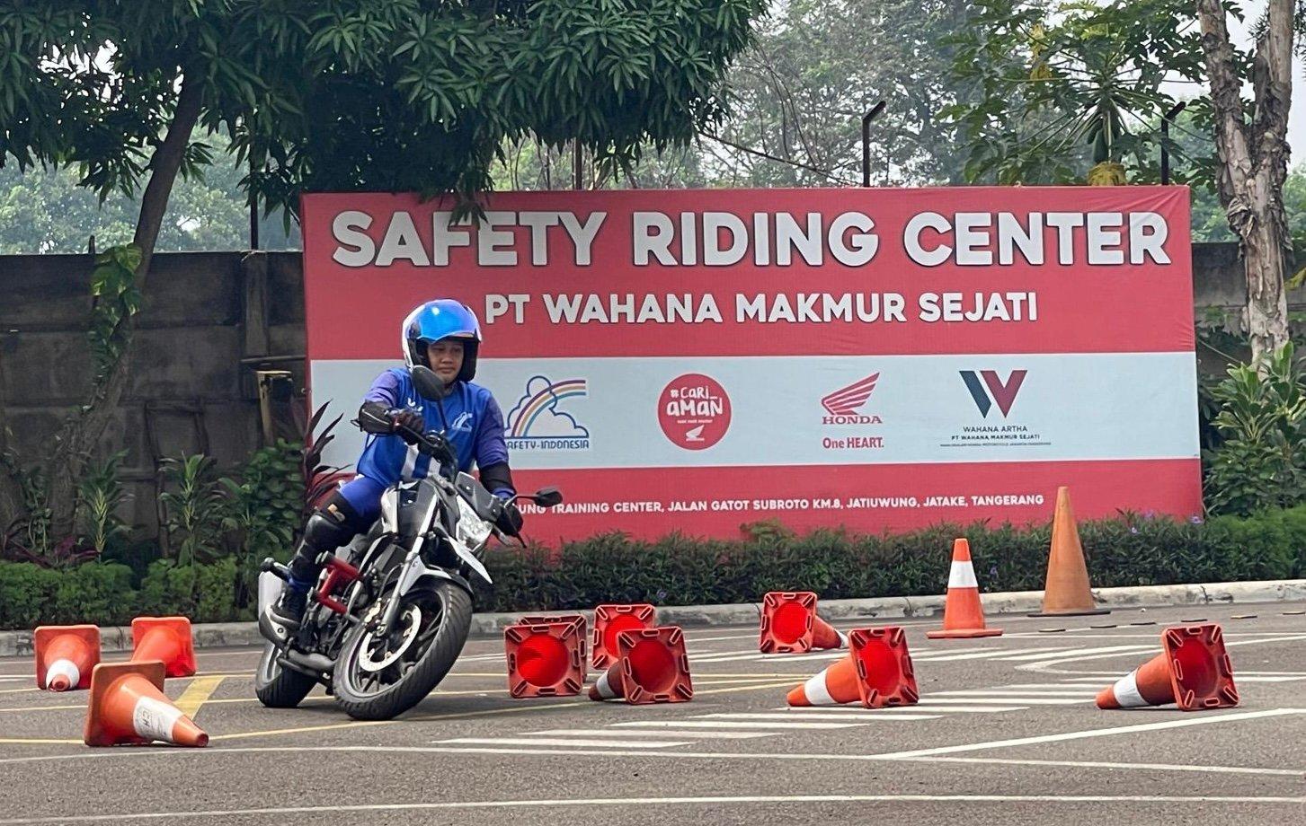 Safety riding Honda