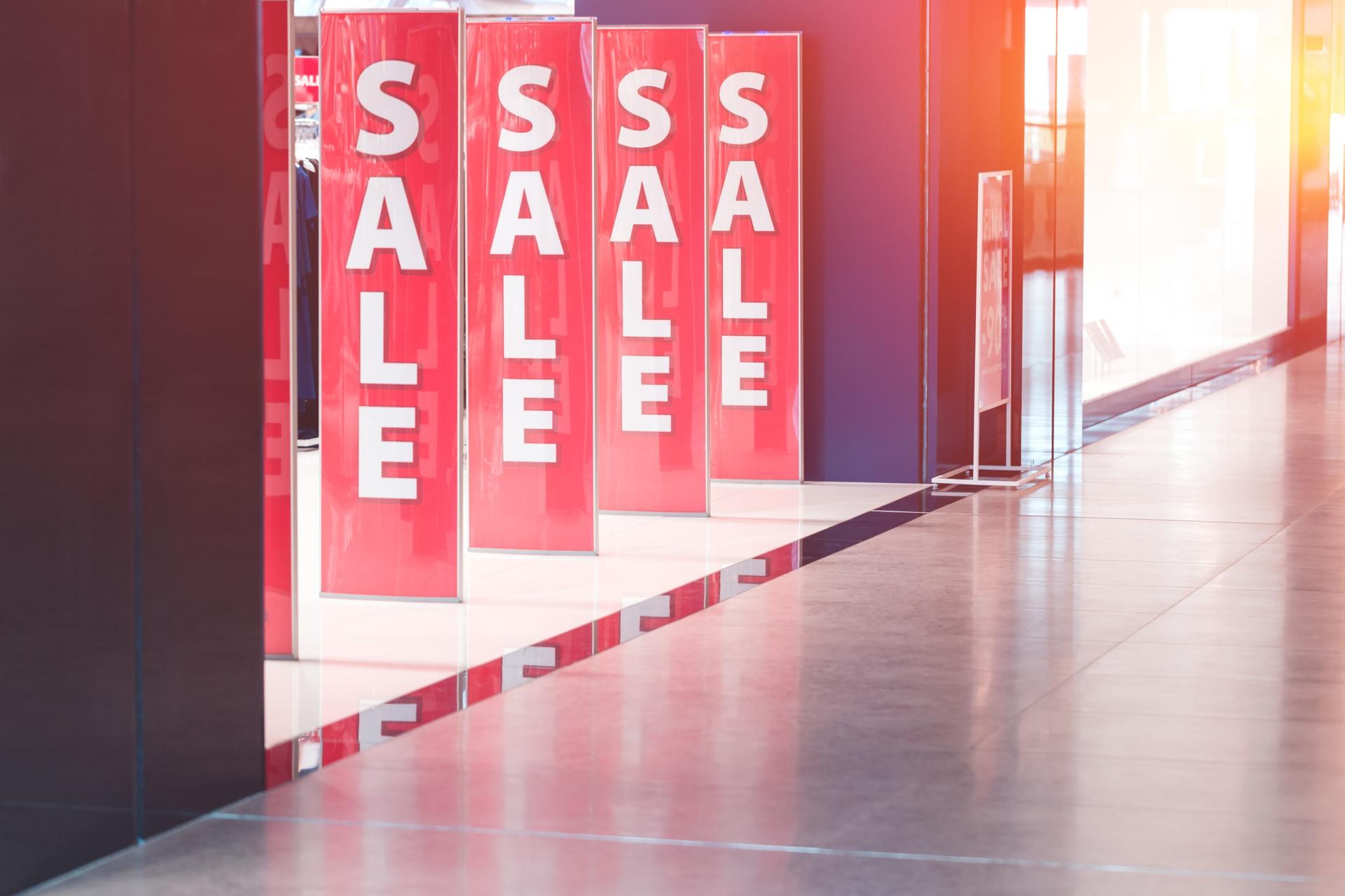 midnight sale jakarta