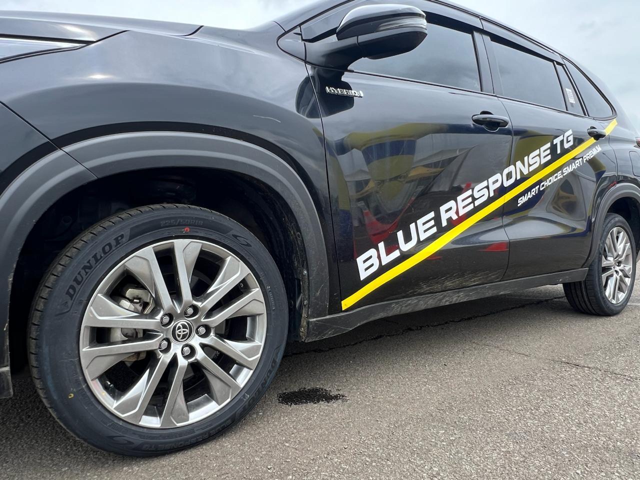 Dunlop Blue Response TG