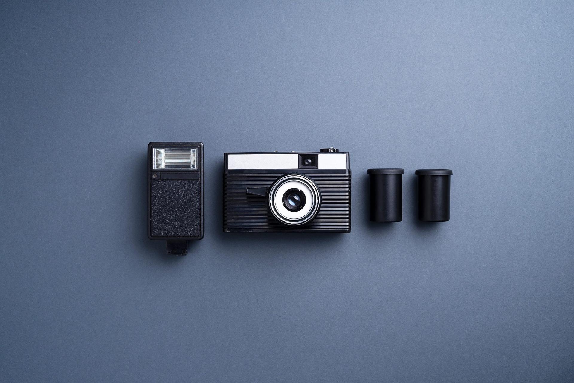 Fujifilm Hidupkan Lagi Kamera Film Hitam Putih QuickSnap, Bidik Pasar Fotografi Analog