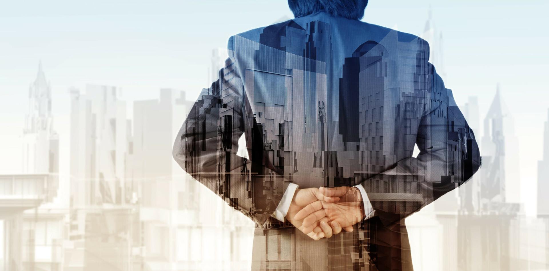 John Ternus Muncul sebagai Kandidat Terkuat Pengganti CEO Apple Tim Cook