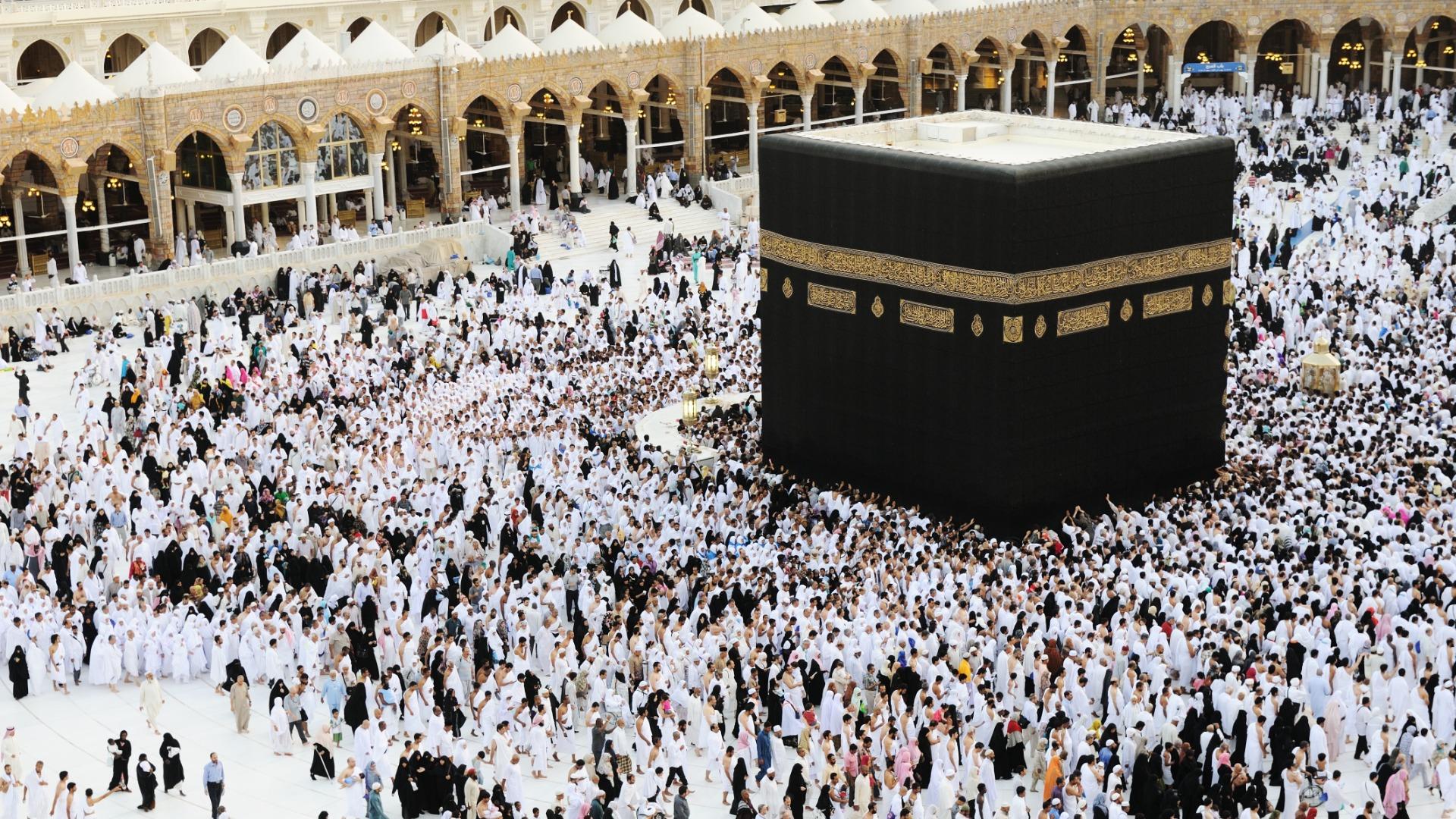 Adira Finance Program Umroh