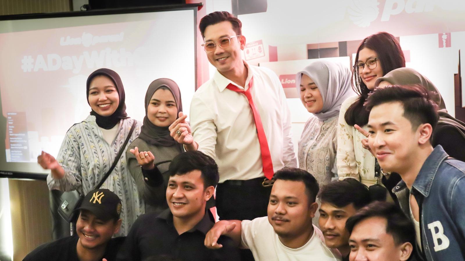 A Day with CEO Lion Parcel