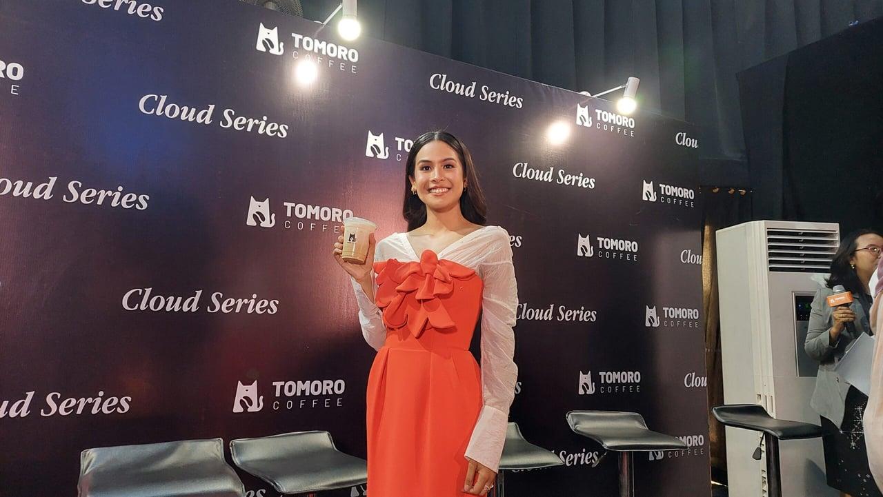 Tomoro coffee maudy ayunda