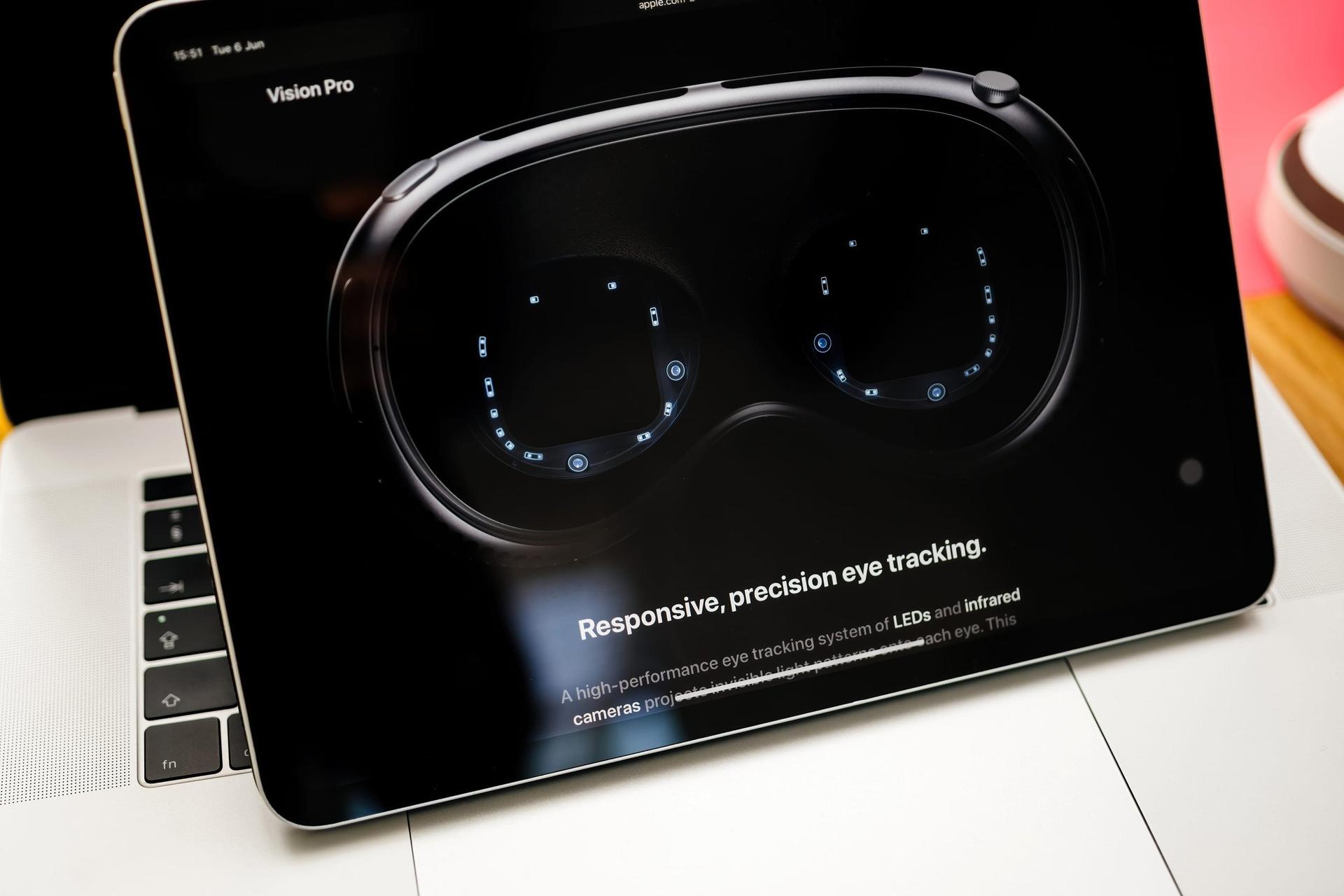 Apple Tunda Peluncuran Kacamata Pintar, Privasi Jadi Tantangan Terbesar