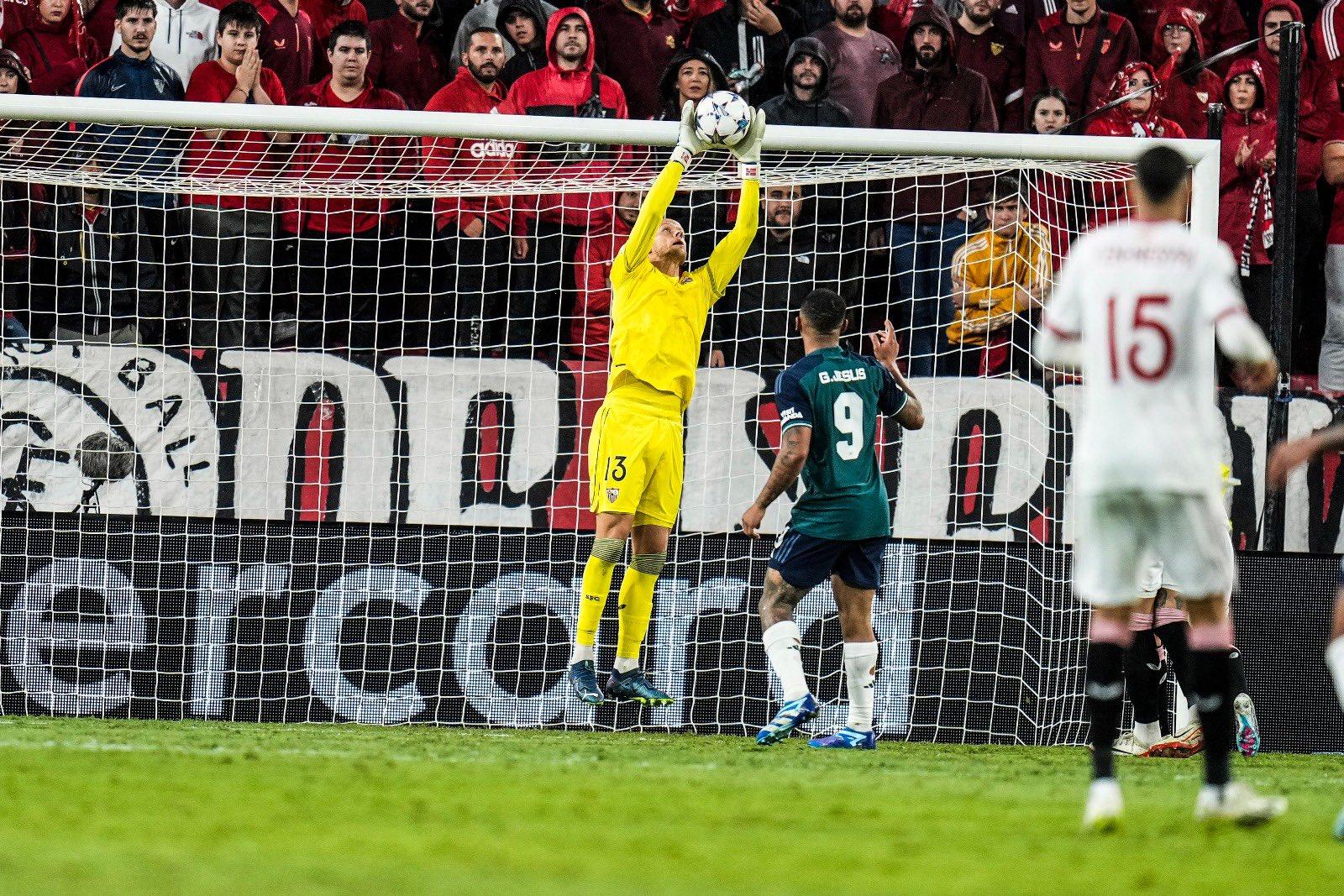 Sevilla vs Arsenal, The Gunners Menang 2-1