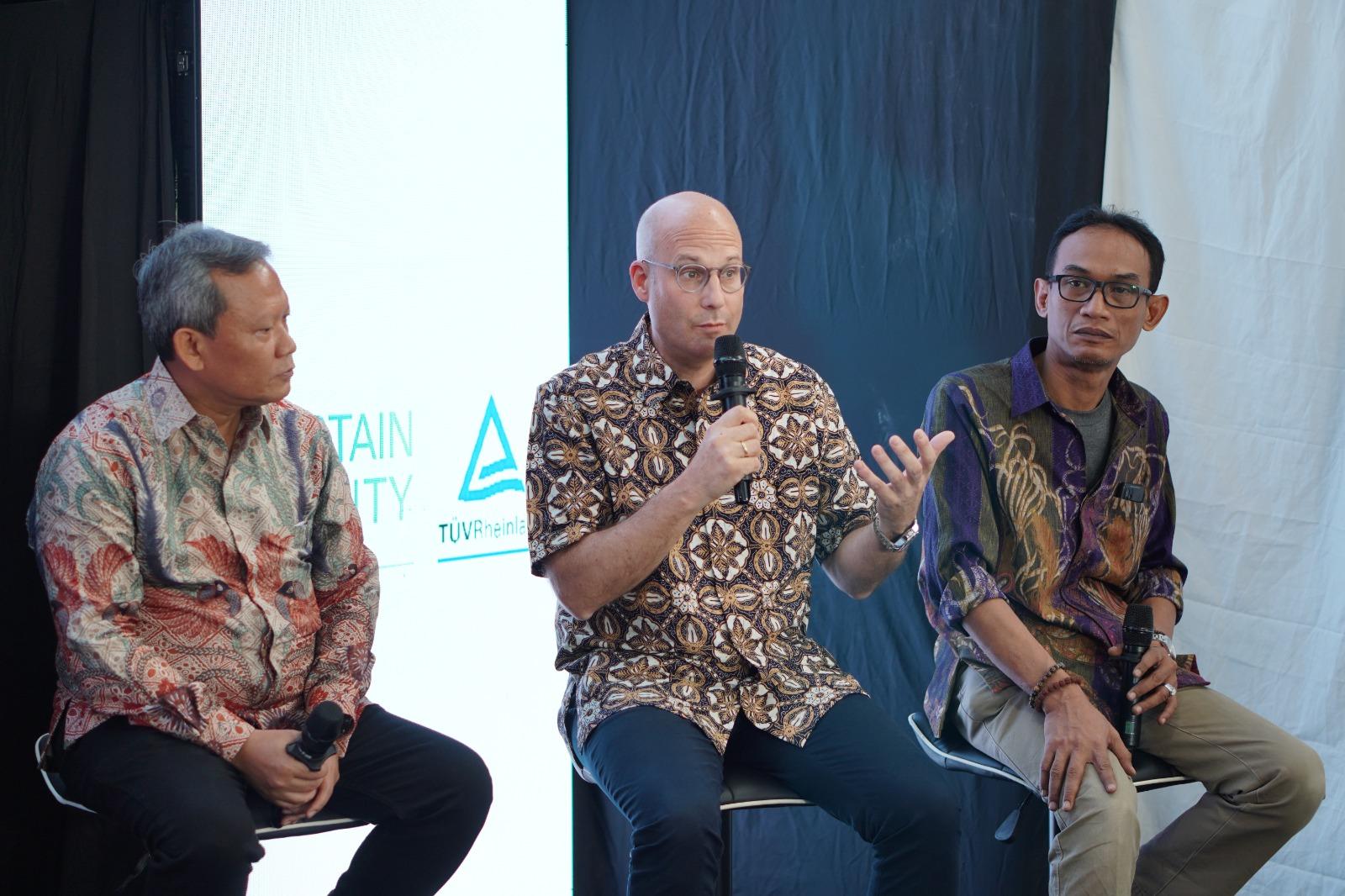 Pembukaan Glass Lab TUV Rheinland di Taman Tekno BSD