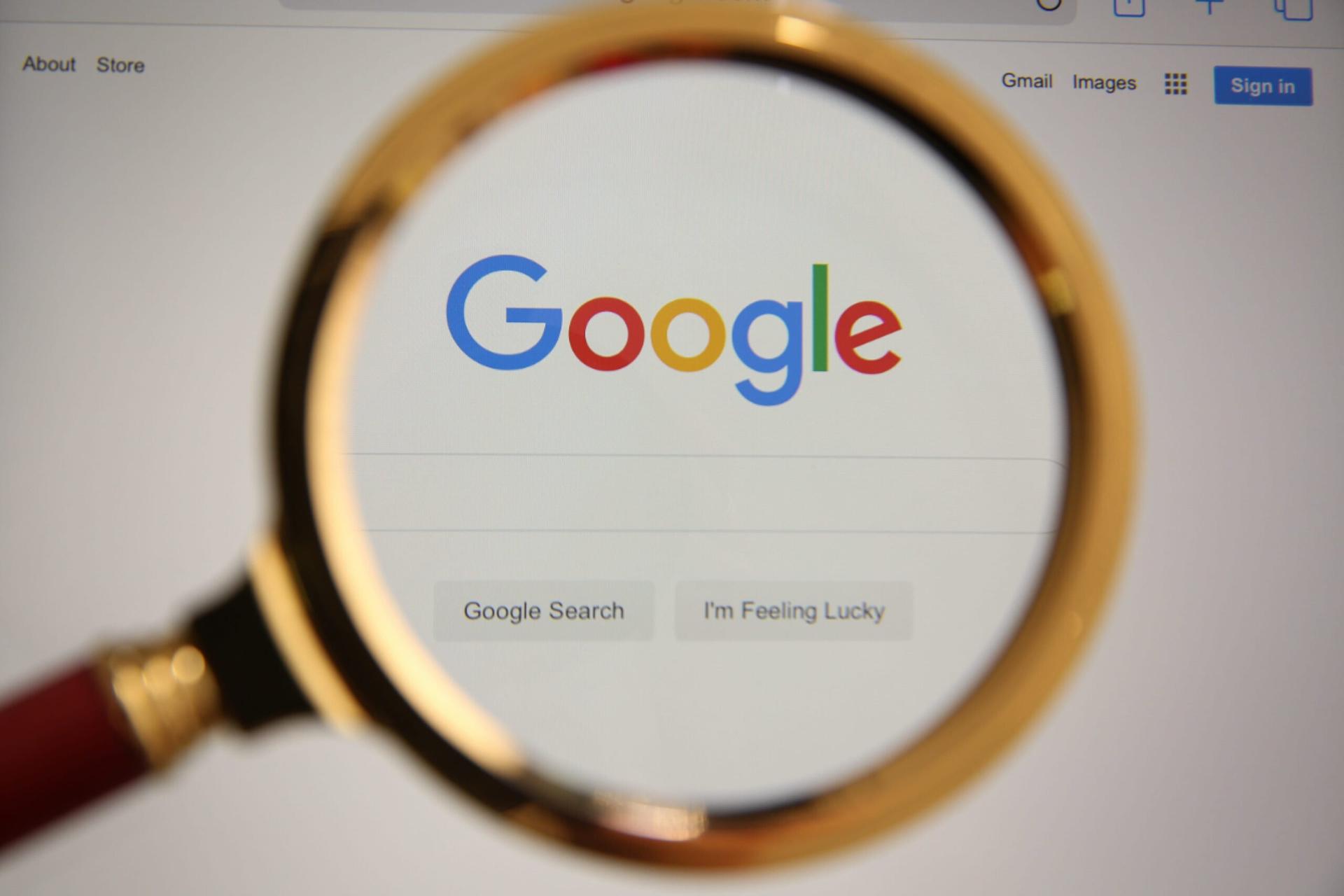 Saham Google Anjlok 13%, Investor Khawatir Investasi AI Belum Menghasilkan Keuntungan