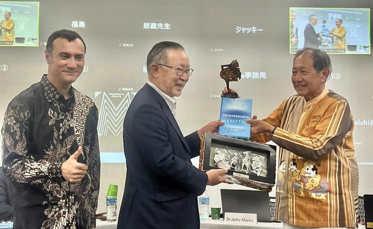 entrepreneurial marketing