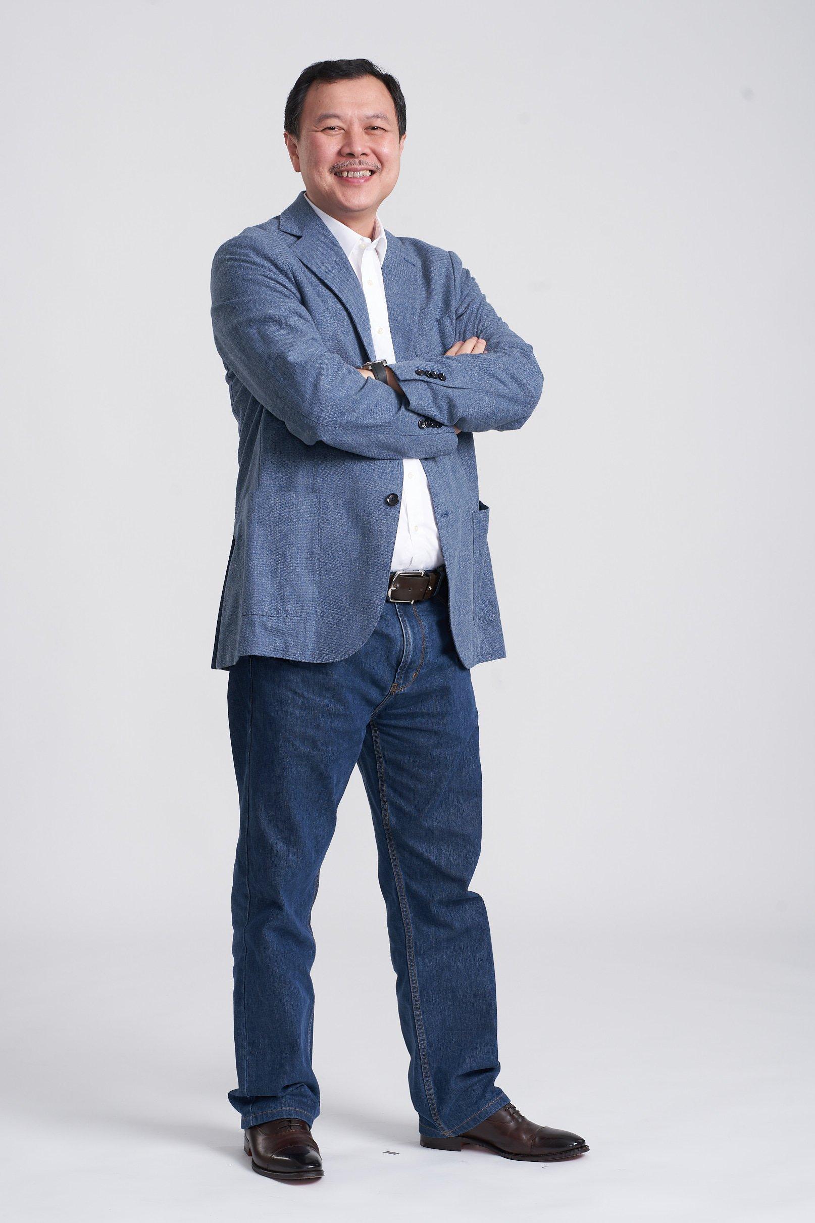 Bertransformasi dengan Strategi Digital