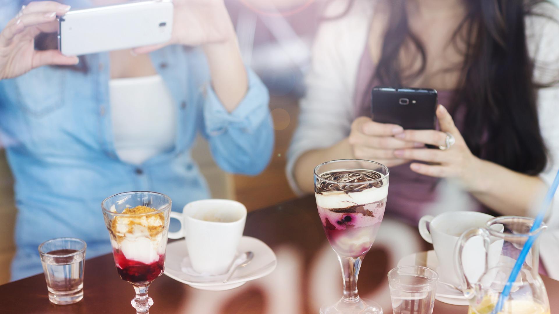 Jumlah Pengguna Media Sosial Kini Tembus 5 Miliar