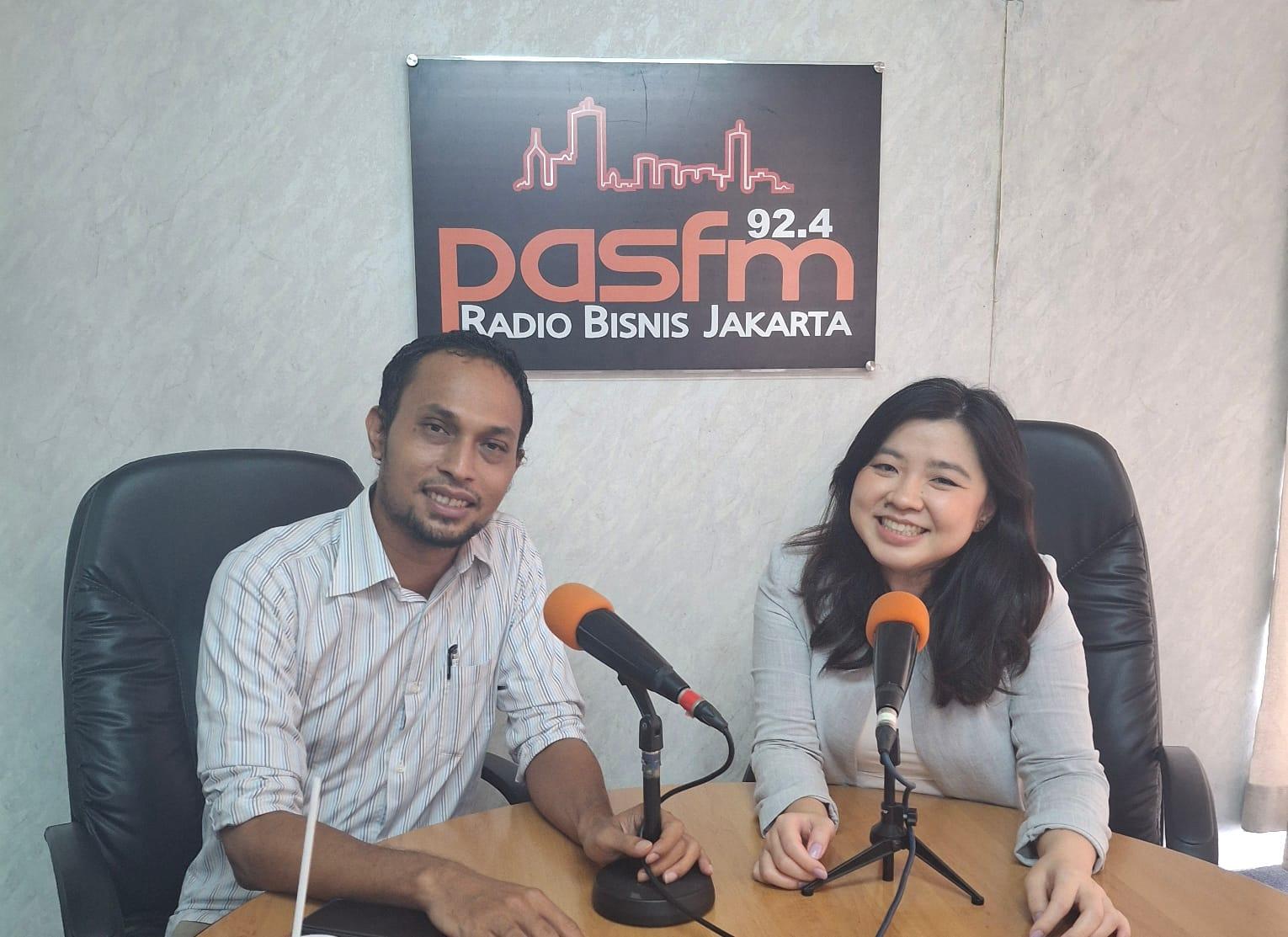 PAS FM: Suara Bisnis Indonesia yang Tak Pernah Tidur