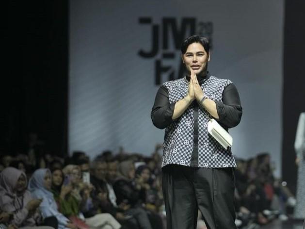 ivan gunawan hijab palestina