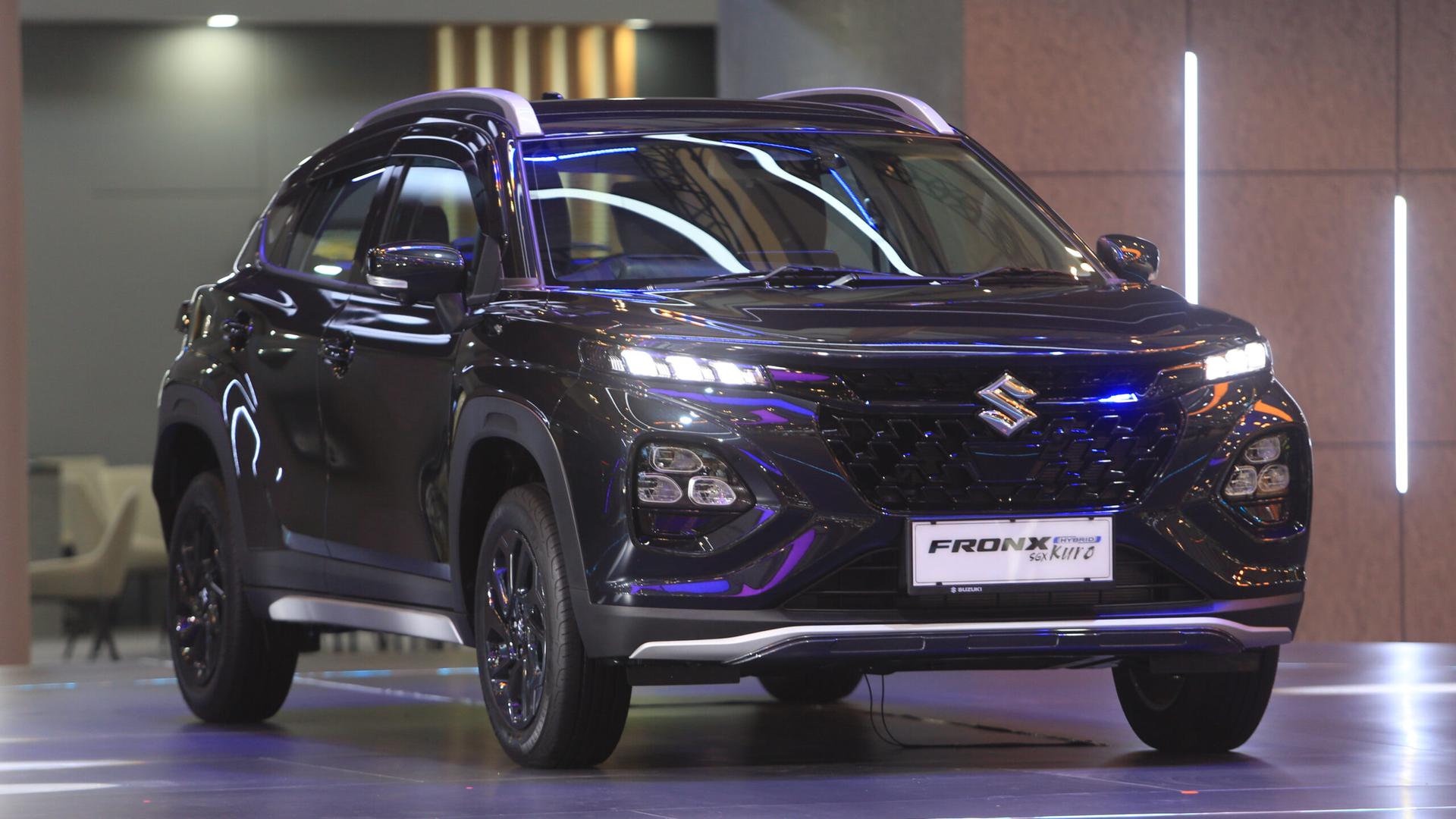 Suzuki Fronx SGX Kuro