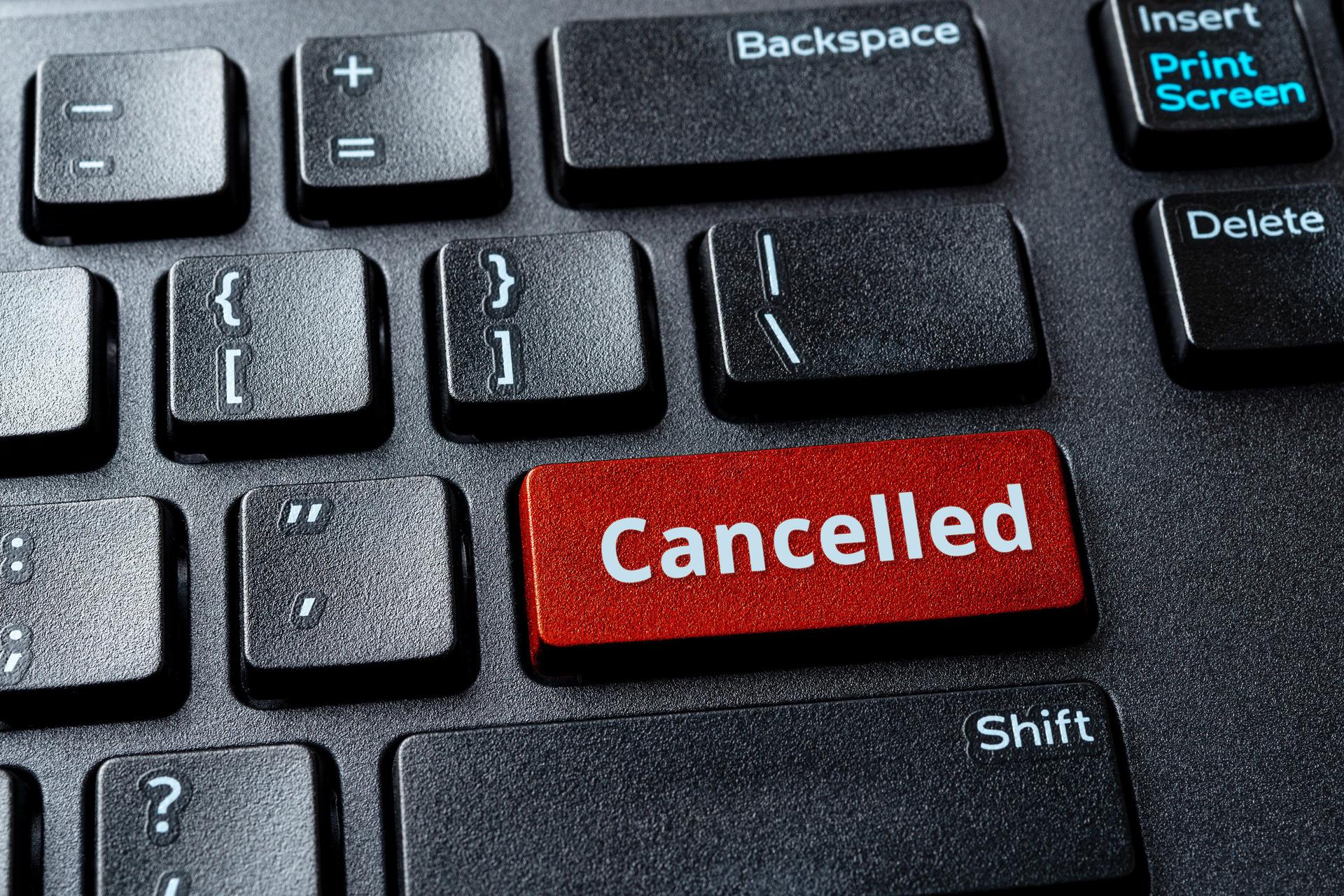 Cancel Culture dan Brand Loyalty: Tantangan Merek di Era Konsumen Kritis