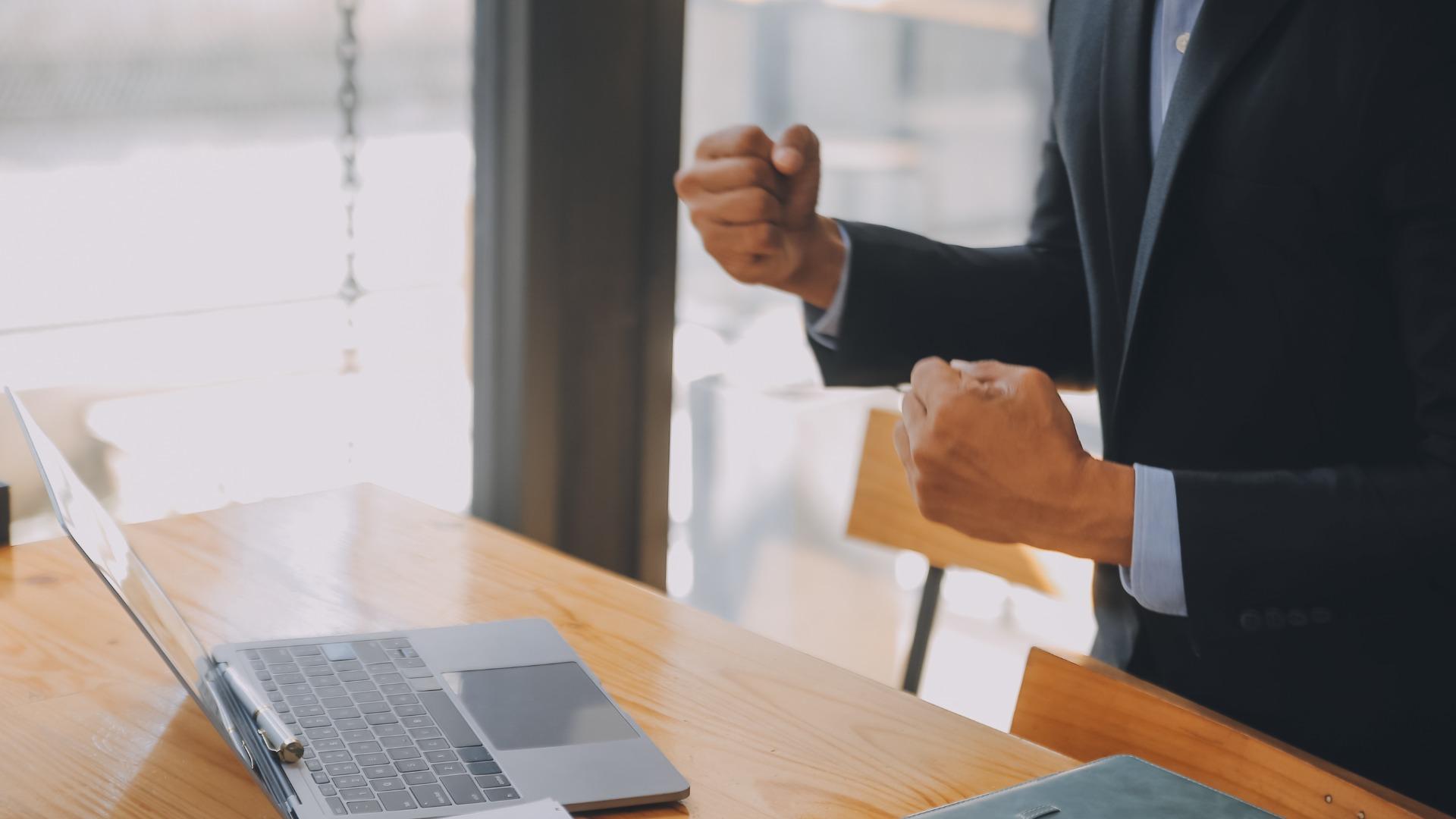 Menjaga Etika Bisnis