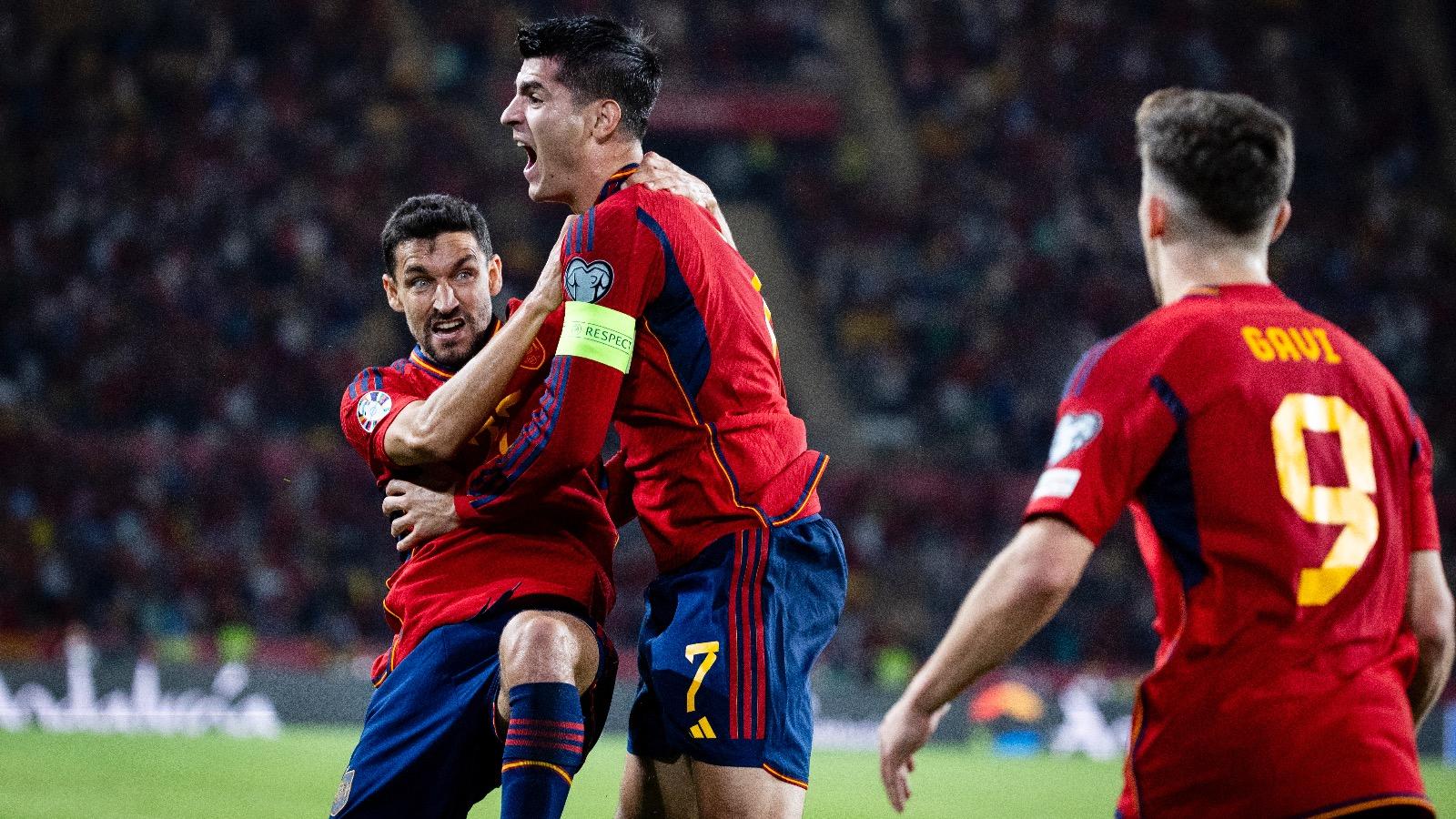 Spanyol vs Skotlandia