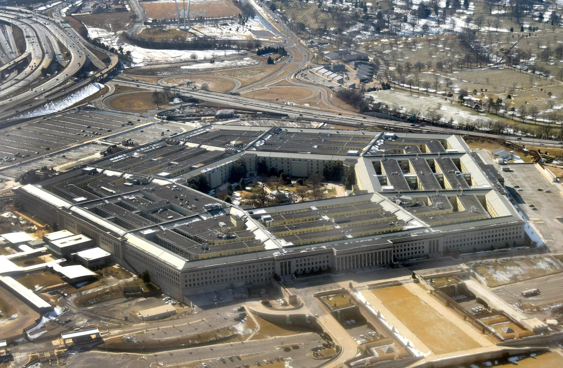 Pentagon Gandeng OpenAI dan xAI, ChatGPT dan Grok Jadi Alat AI untuk 3 Juta Personel