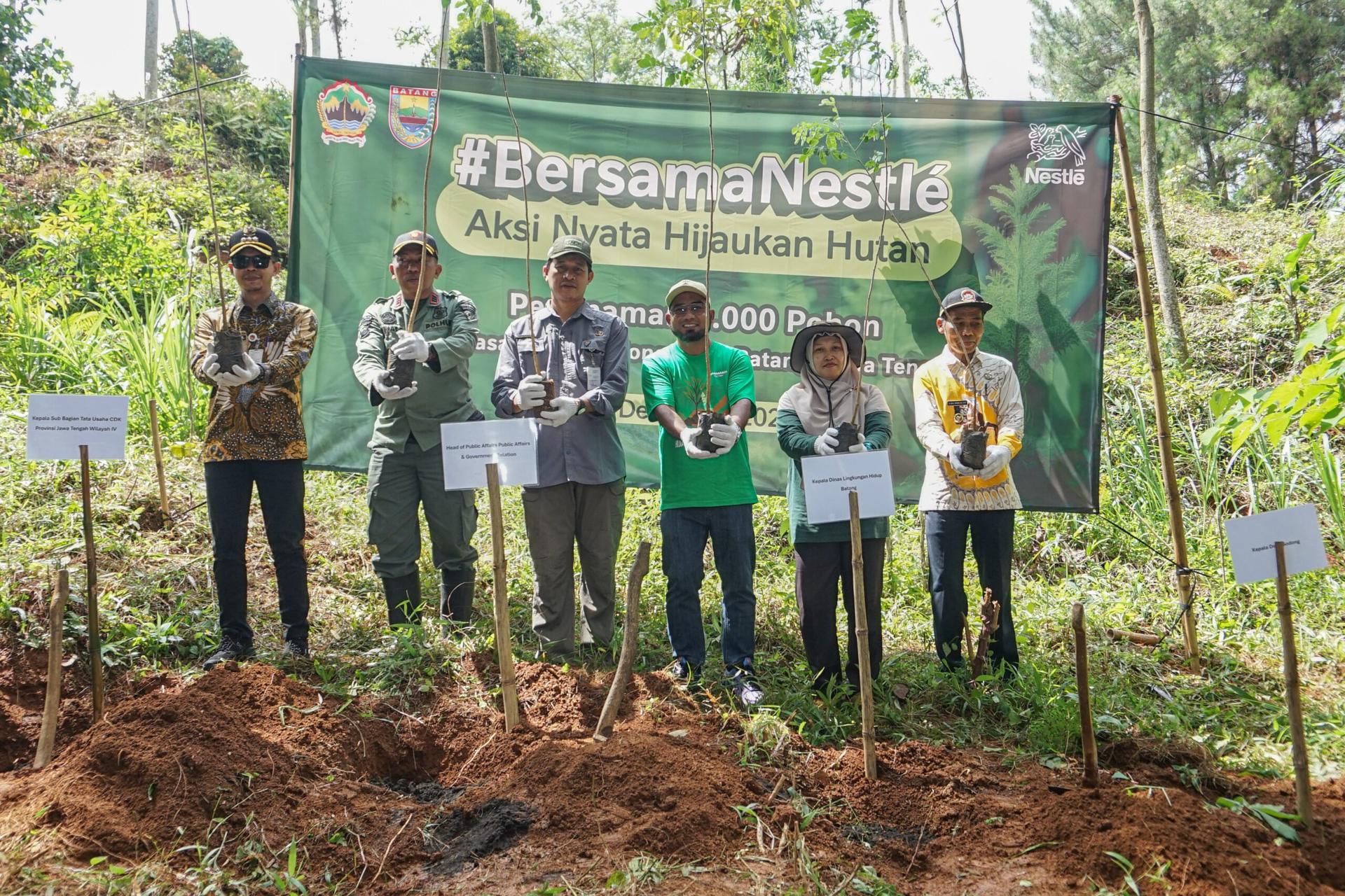 Lewat Aksi Tanam Pohon, Nestlé Indonesia Perkuat Strategi Marketing Berbasis Keberlanjutan