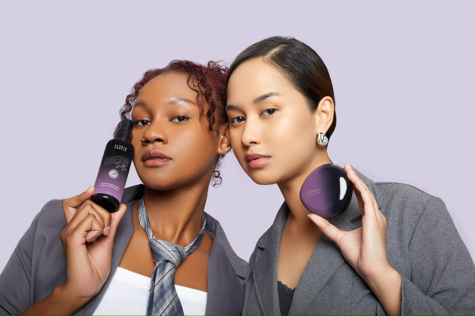 Studio Tropik cushion