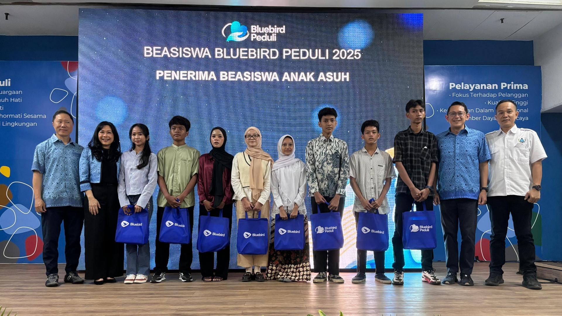 Bluebird beasiswa