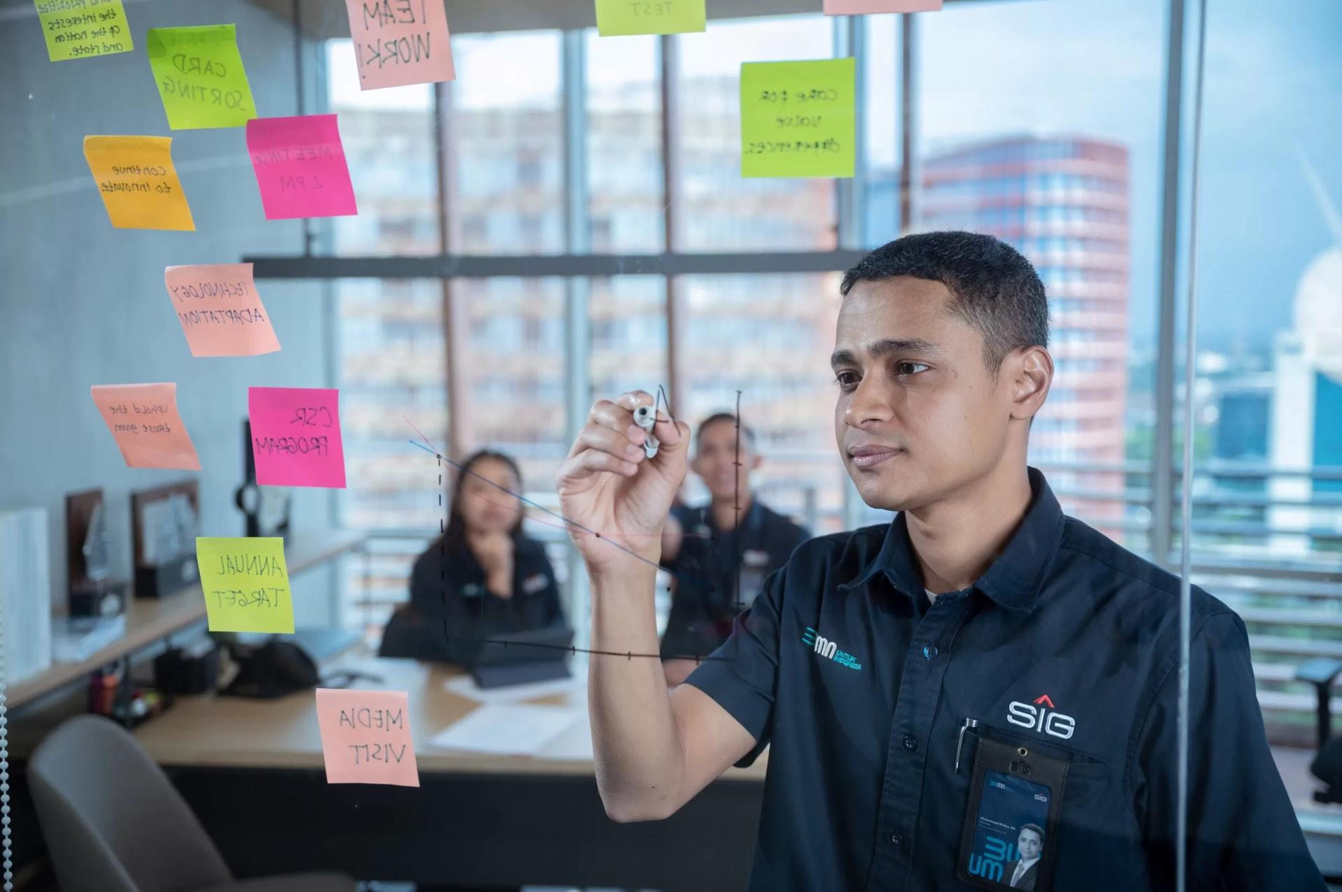 Laba Semen Indonesia