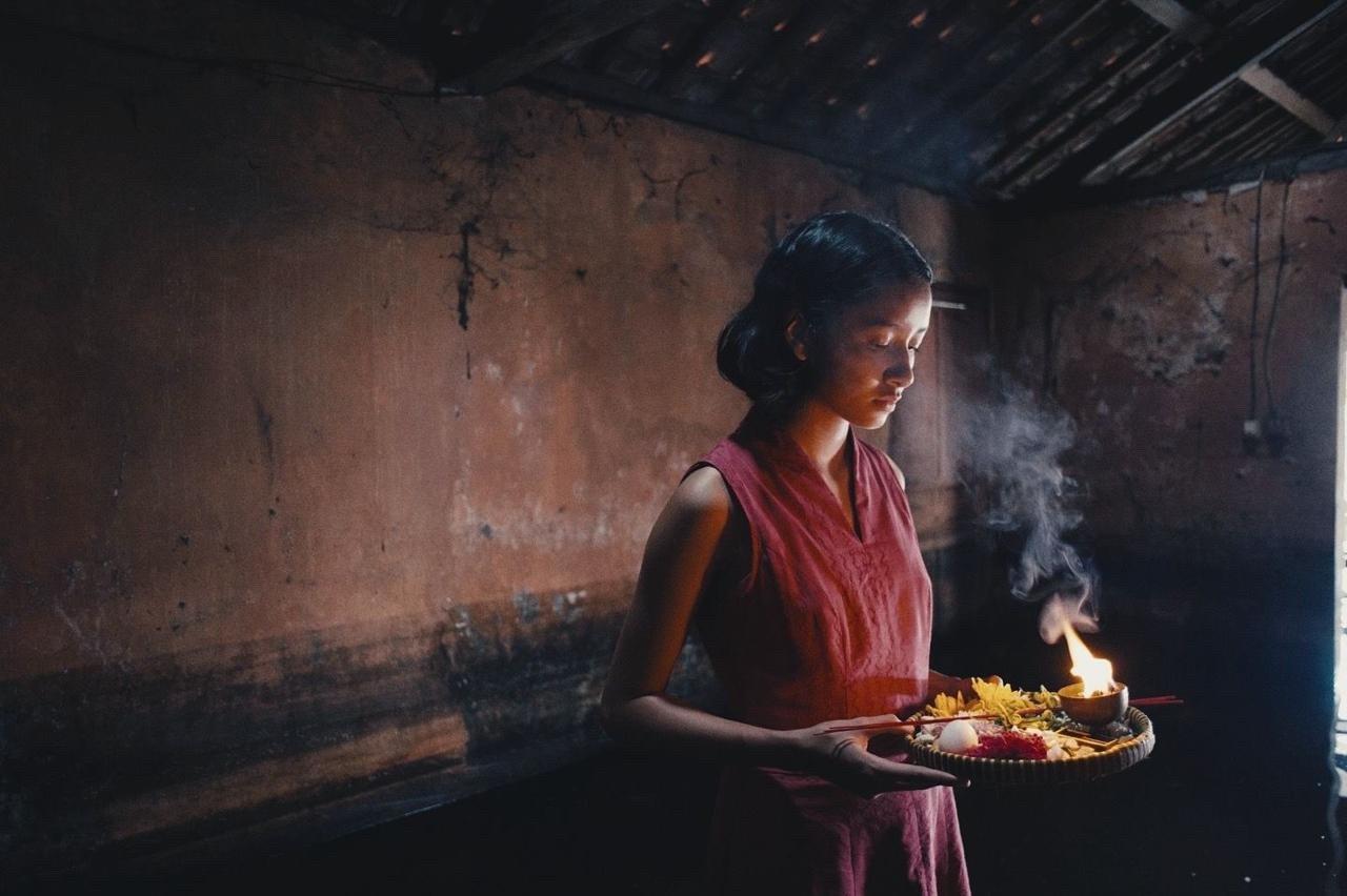 film sejauh mata memandang