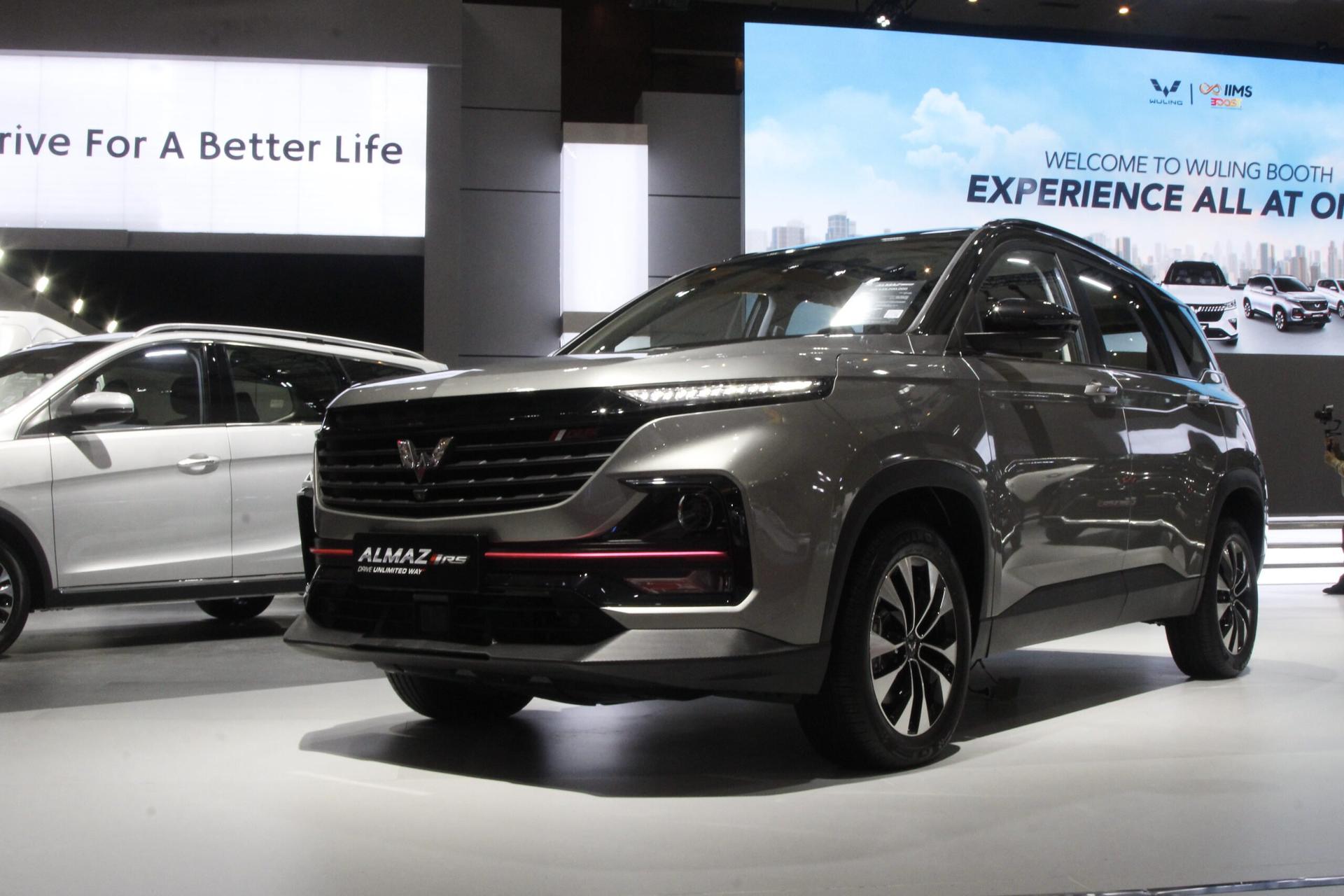 Wuling Almaz RS