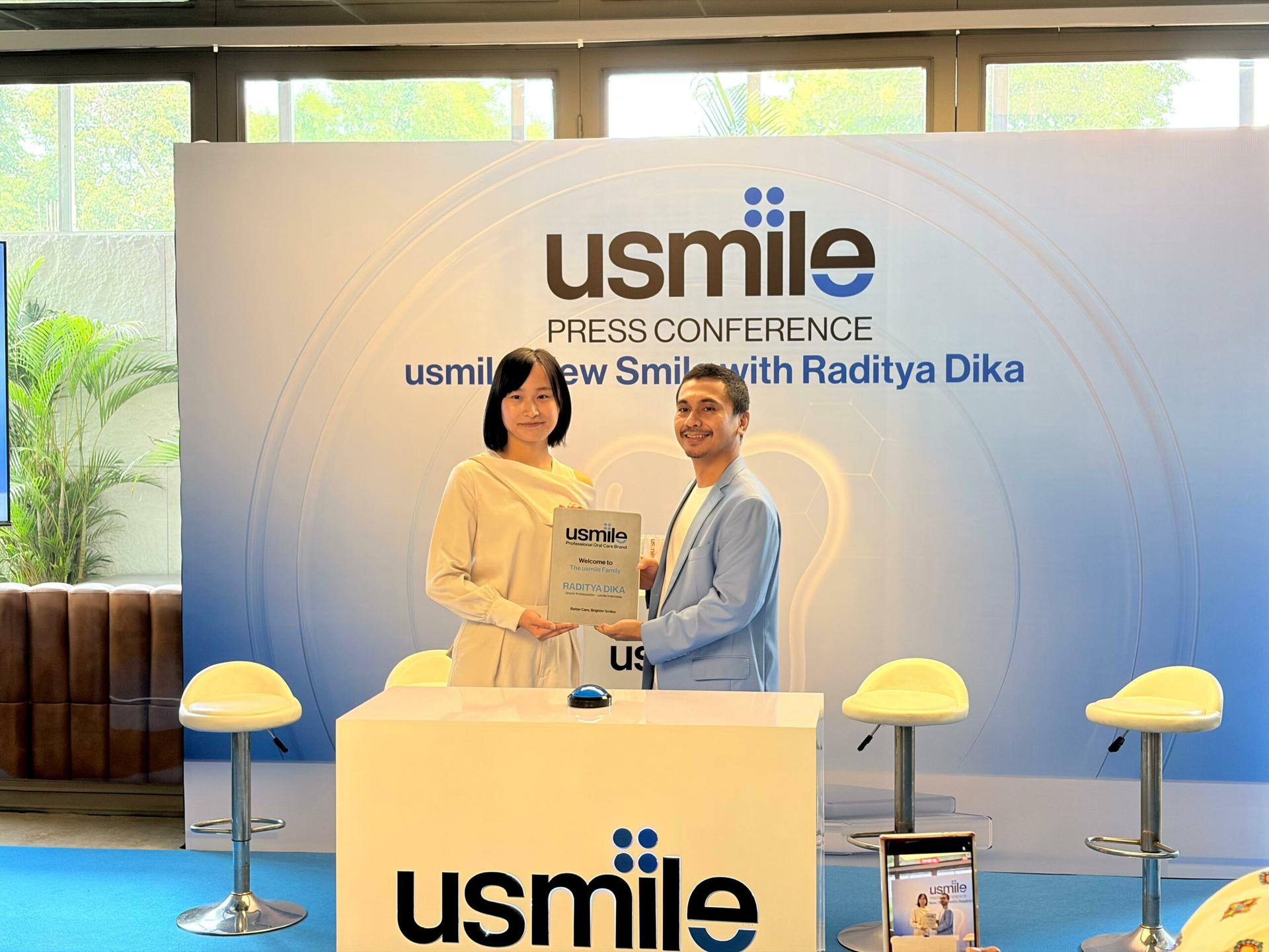 usmile Raditya Dika