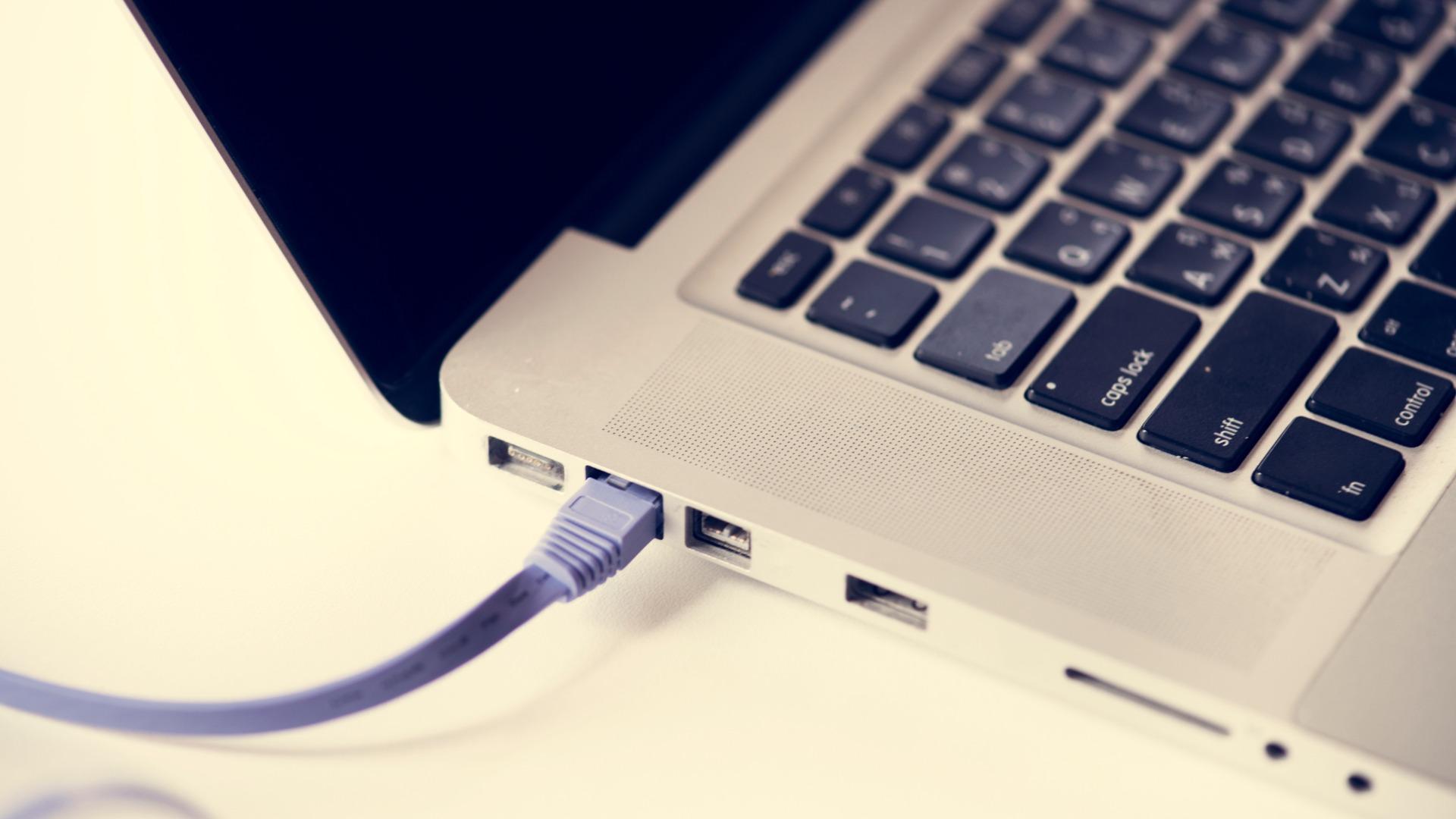 CIPS: Akses Internet Cepat Kunci Raih Indonesia Emas 2045