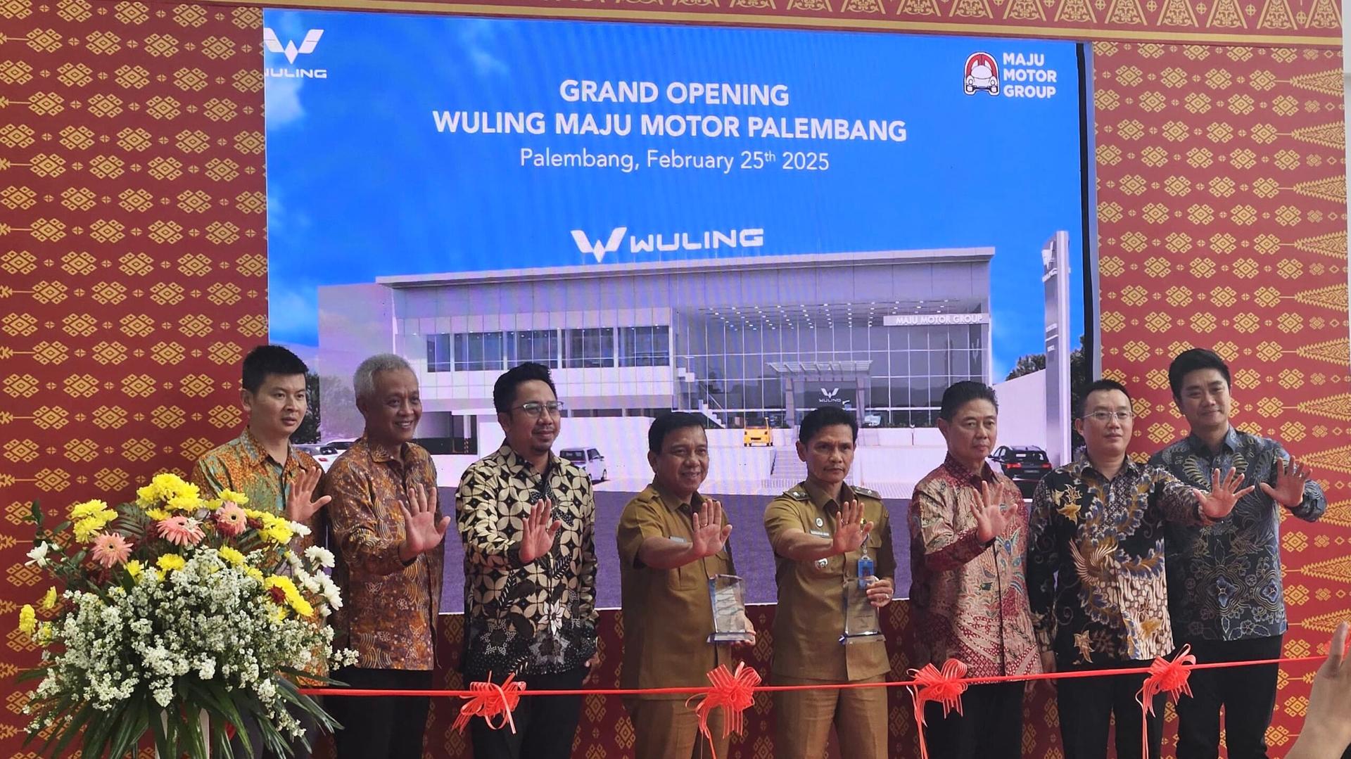 Wuling Resmikan Diler Maju Motor Palembang, Perkuat Layanan di Sumatera Selatan