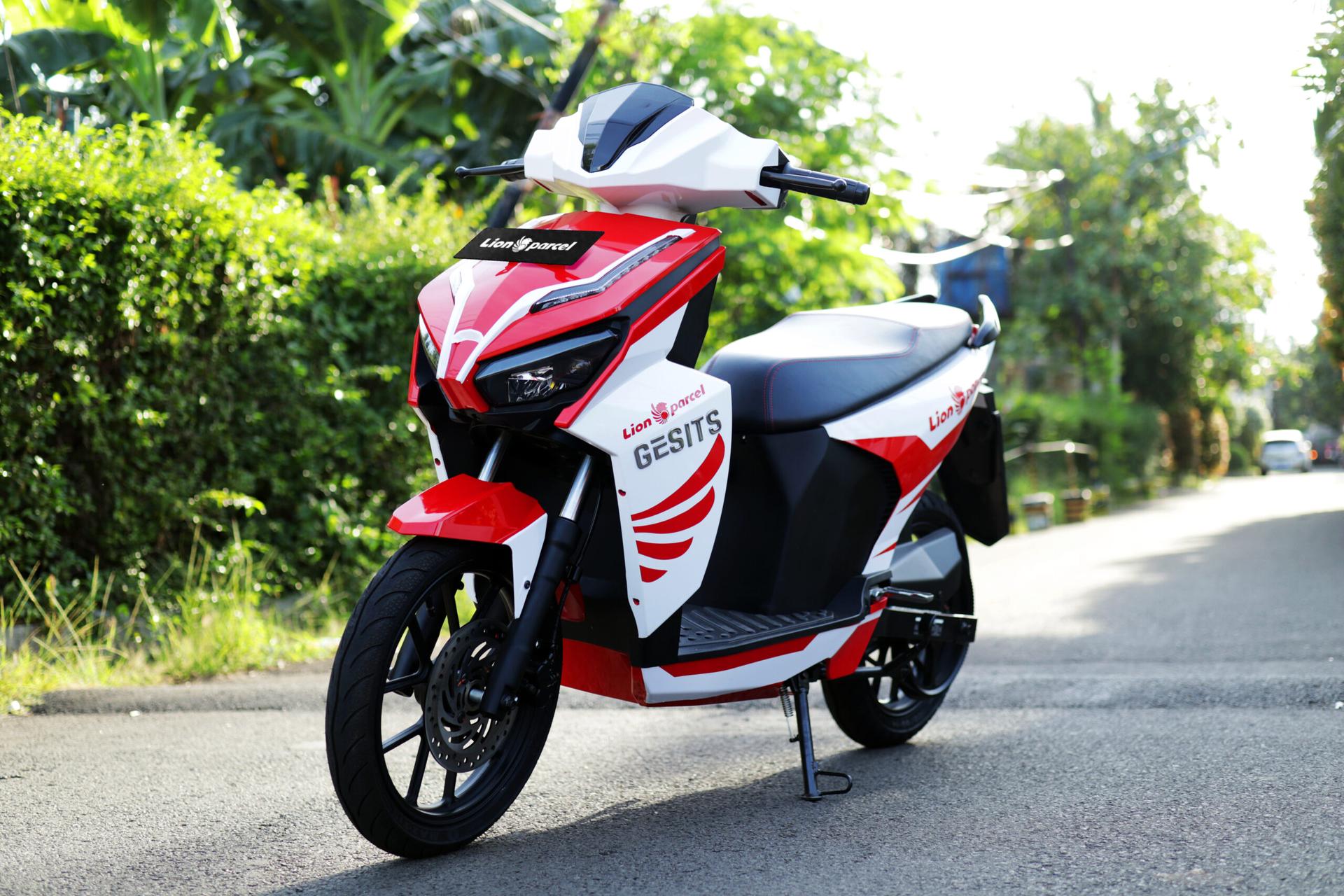 Bidik Sektor Spare Part Otomotif, Lion Parcel Perkuat Pengiriman di Surabaya