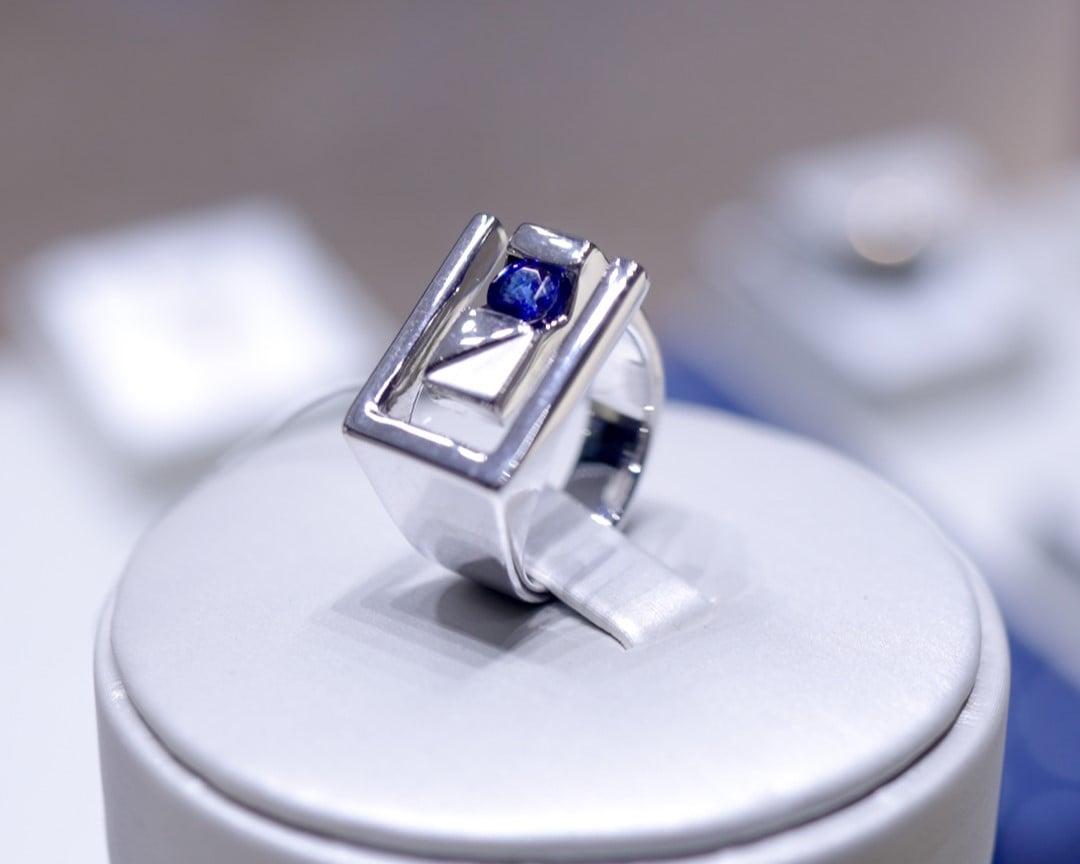 MONDIAL Nicholas Saputra