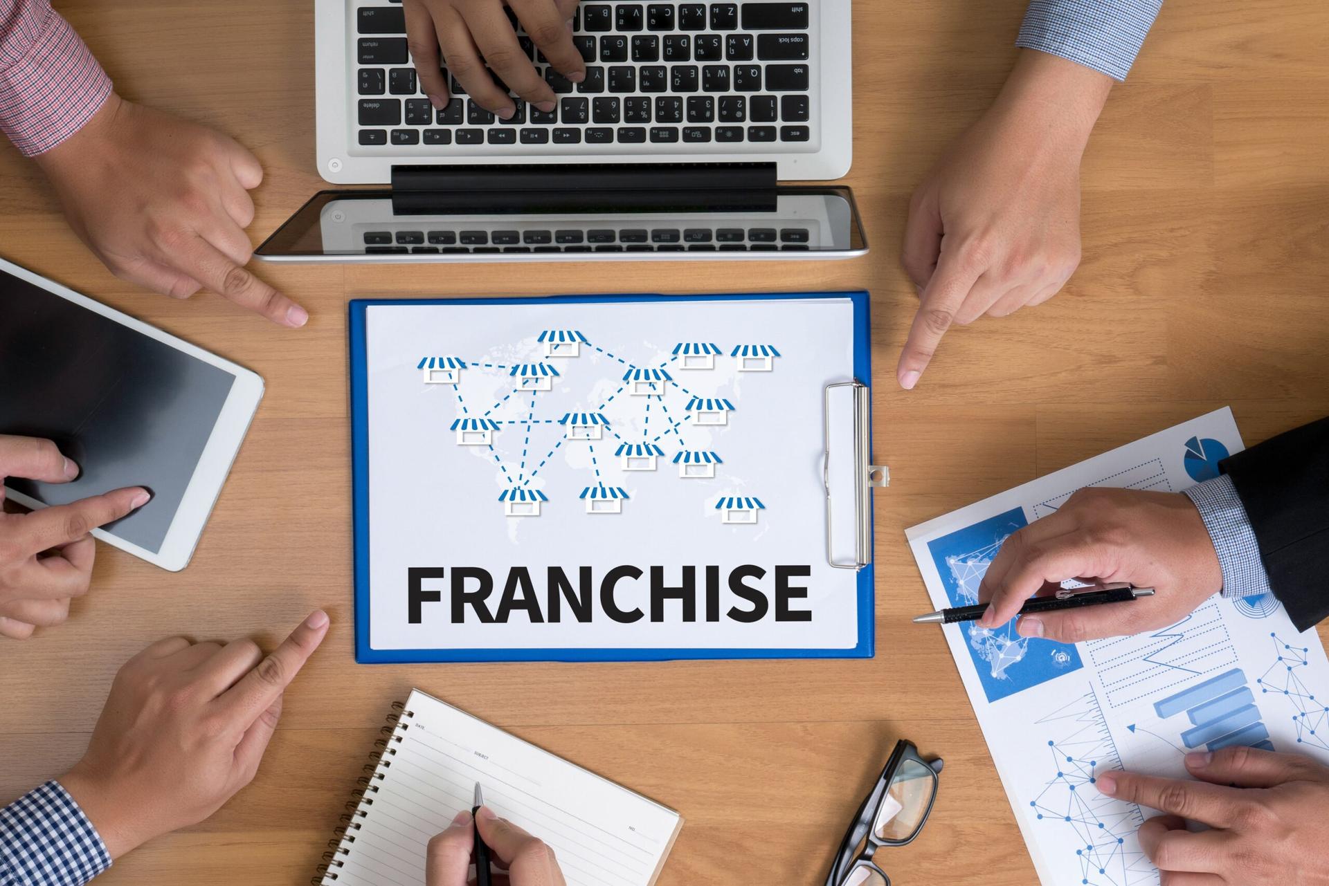 langkah menyusun strategi pemasaran pada bisnis franchise