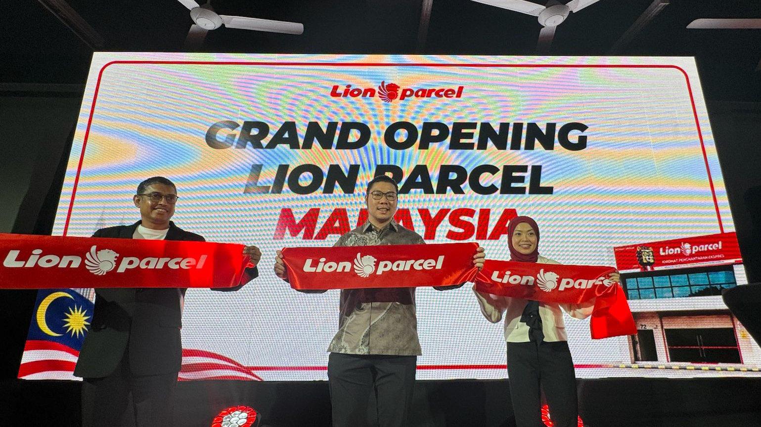 Lion Parcel