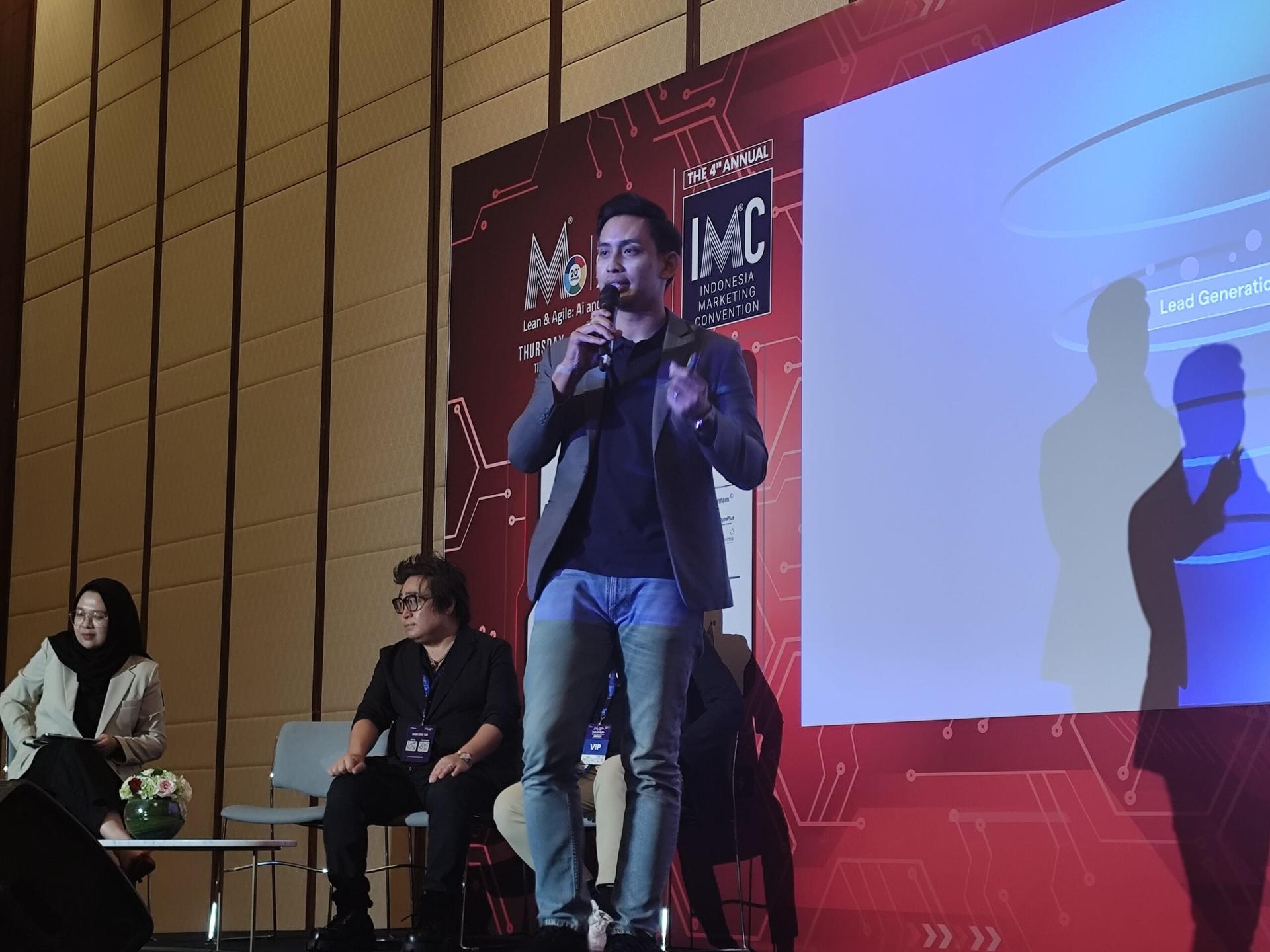 Chat, AI, dan Hybrid Experience Menjadi Masa Depan Customer Experience di Indonesia