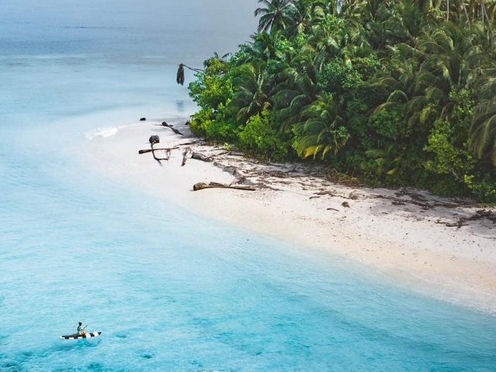 wisata alam mentawai